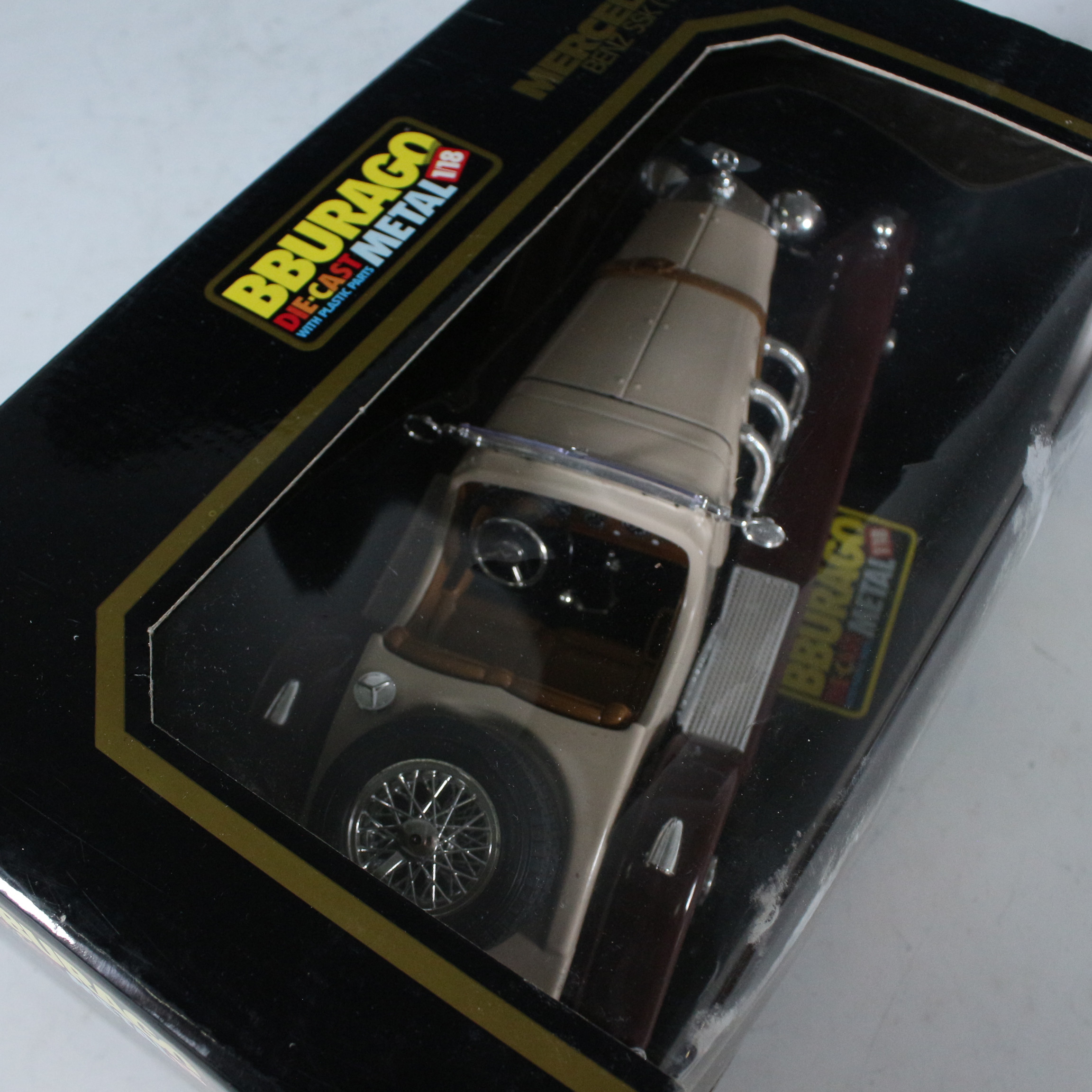 Siège banquette Mercedes Benz SSK 1928 1/18 burago BBurago #B69