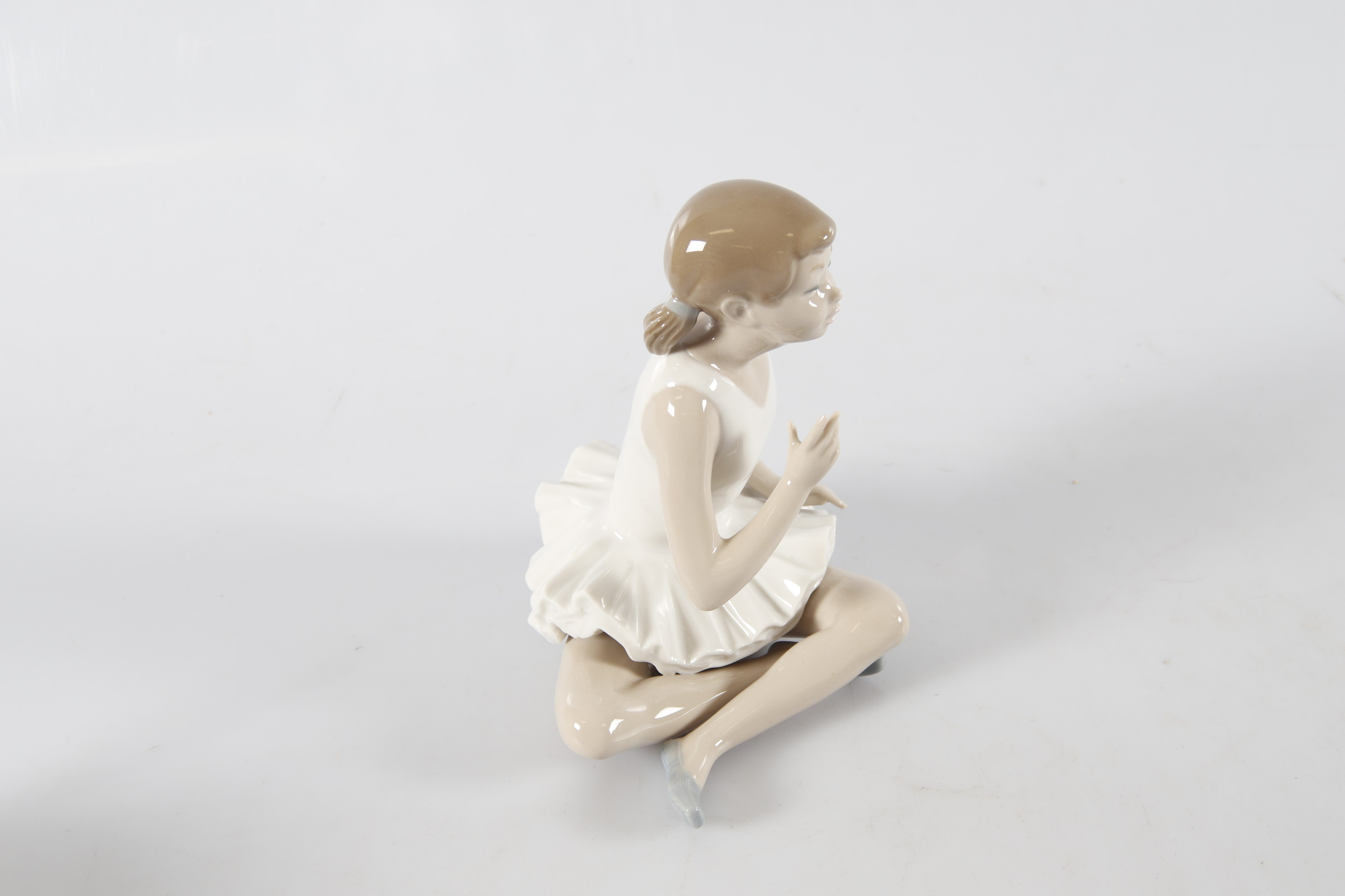 Images for 2346584. FIGURE, porcelain, Nao, Spain.