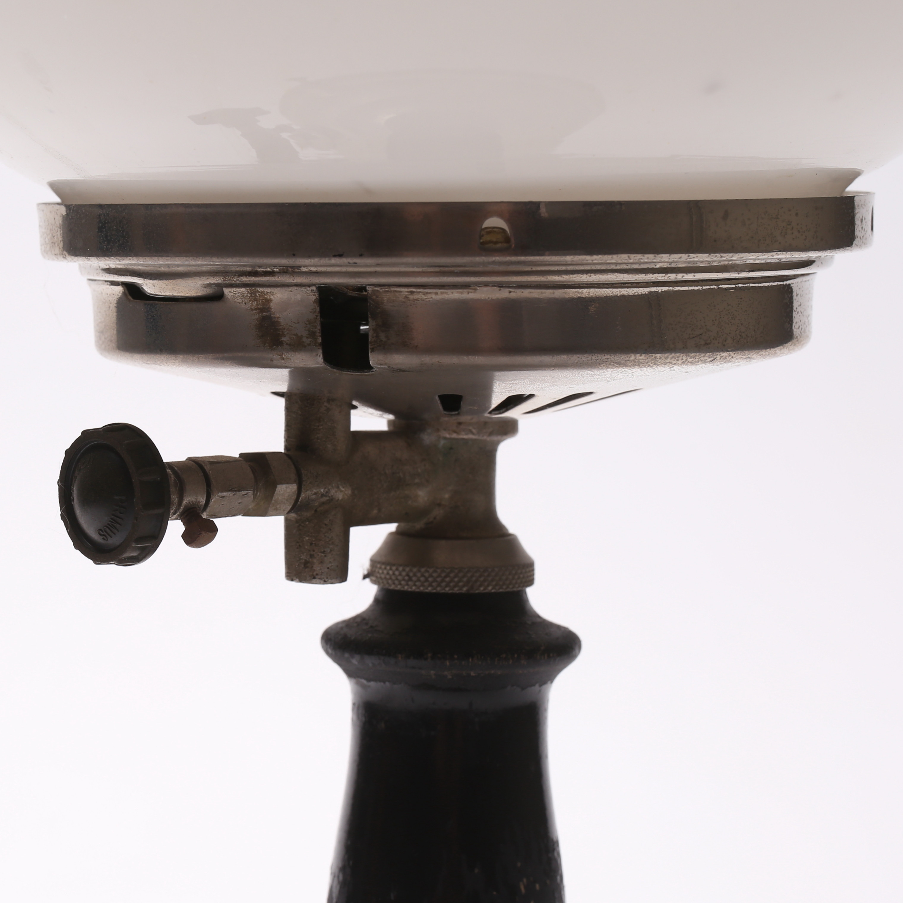 bilder-f-r-2384033-primus-no-1024-fotogenlampa-auctionet