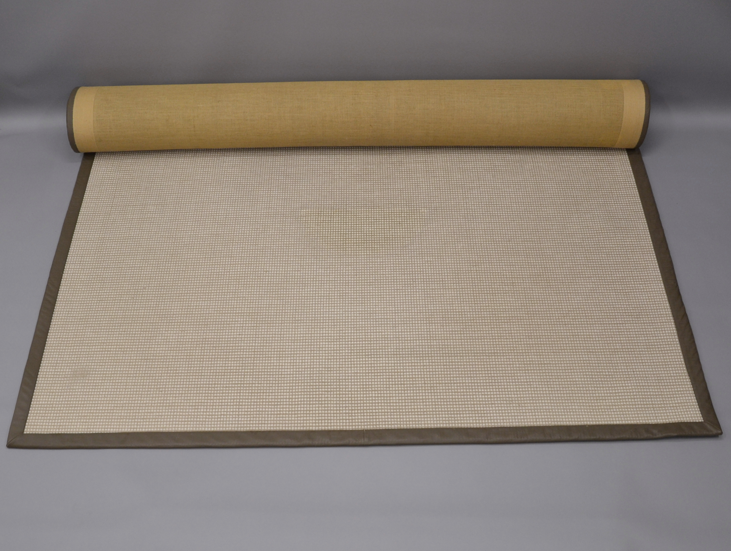 Nash Andrea Moderner Teppich Carpets Textiles Carpets Auctionet