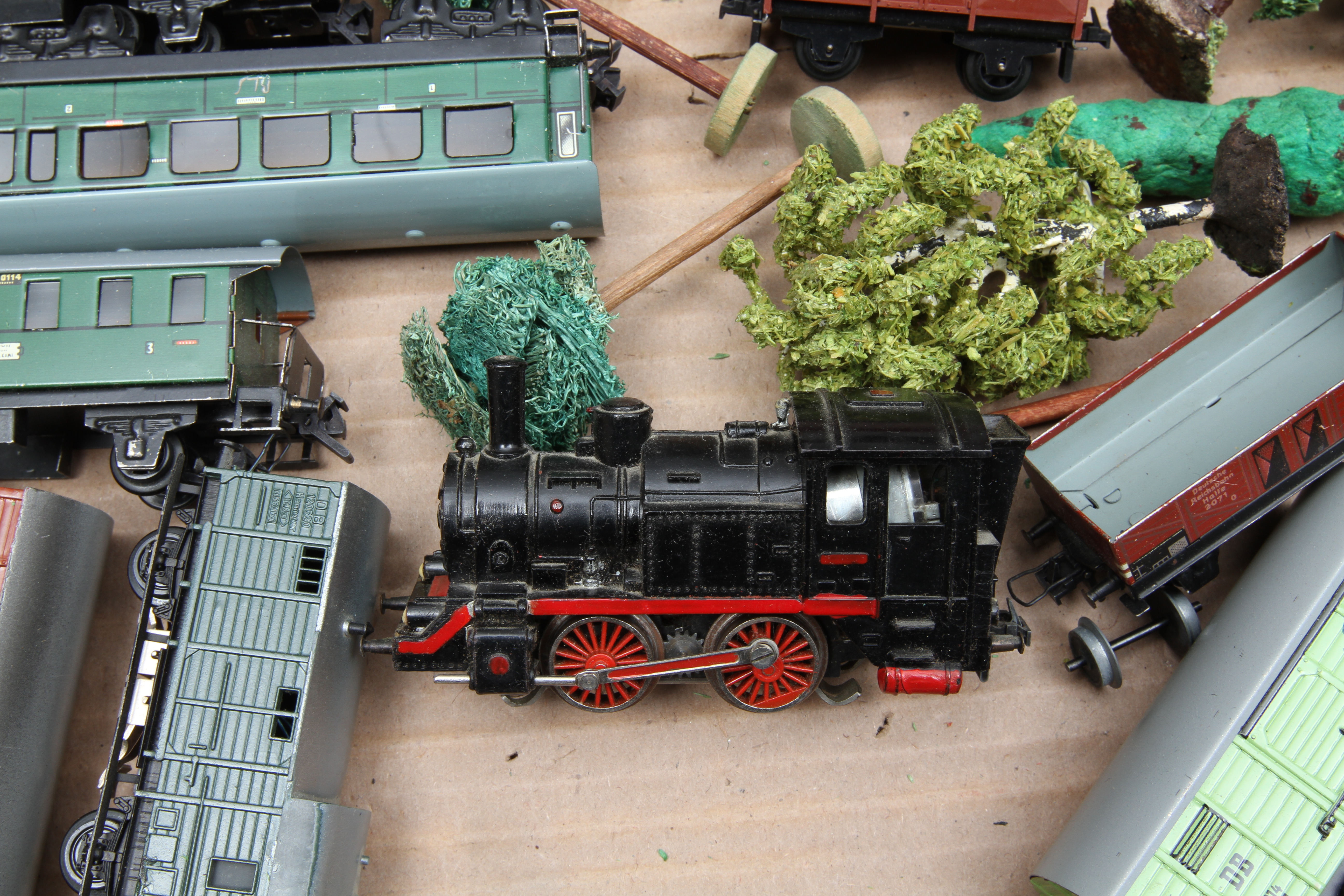 Images for 238978. MODEL TRAIN TRIX EXPRESS train set 7/901, steam