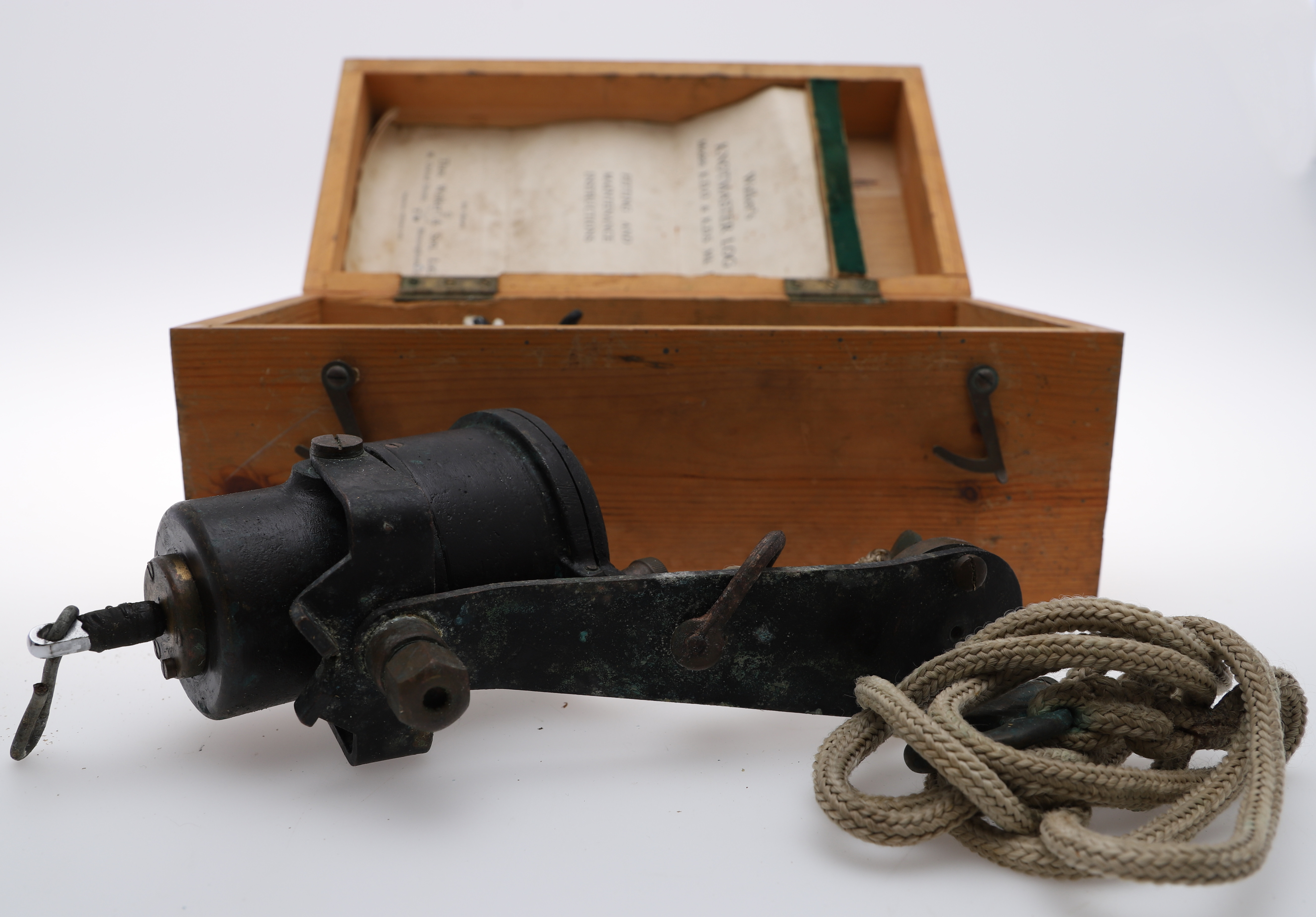 Ventimeter Images for 2412352. WALKER'S KNOTMASTER BOAT LOG - BOXED, MARINE ...