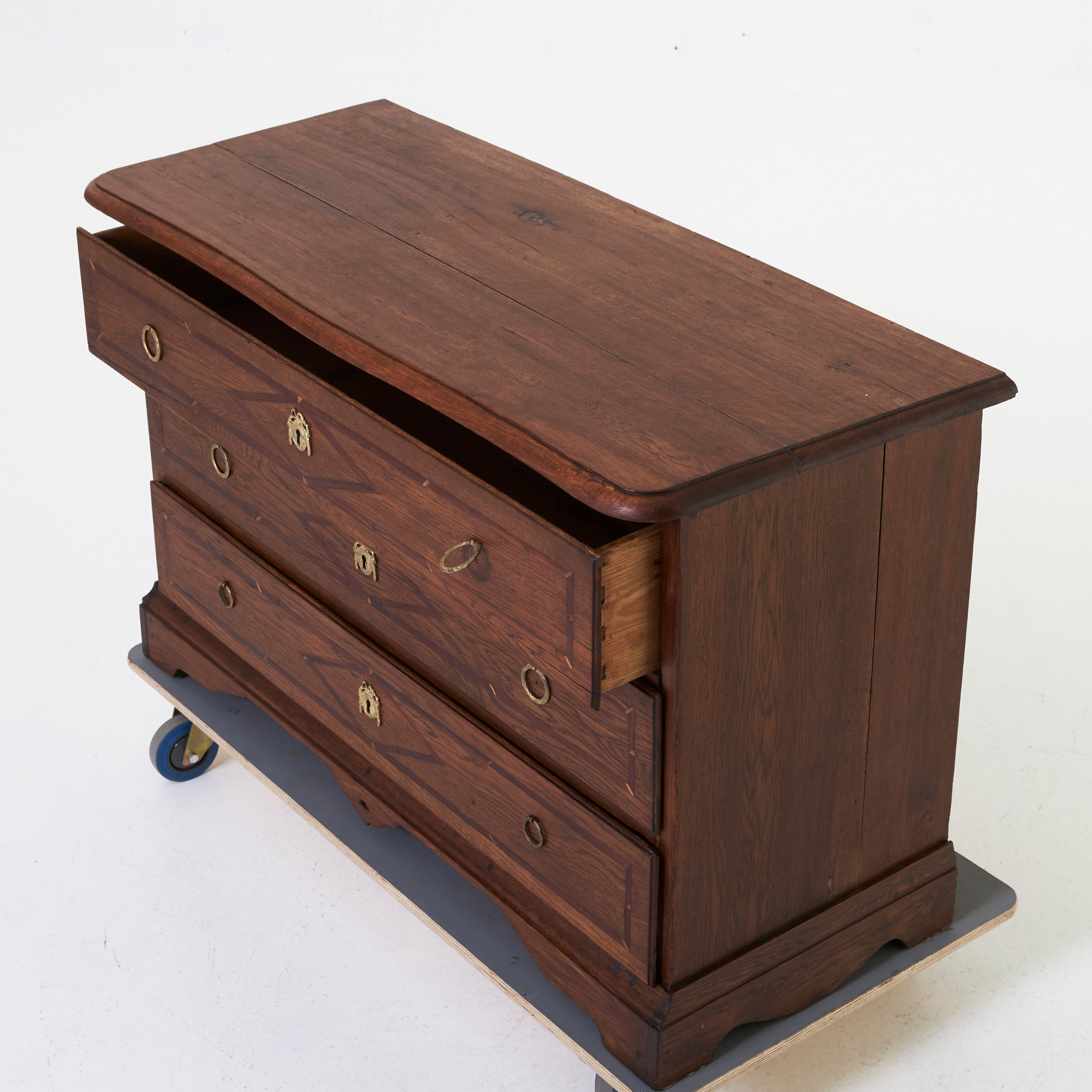 Images for 2417097. Chest of drawers, around 1800. oak, marquetry decor