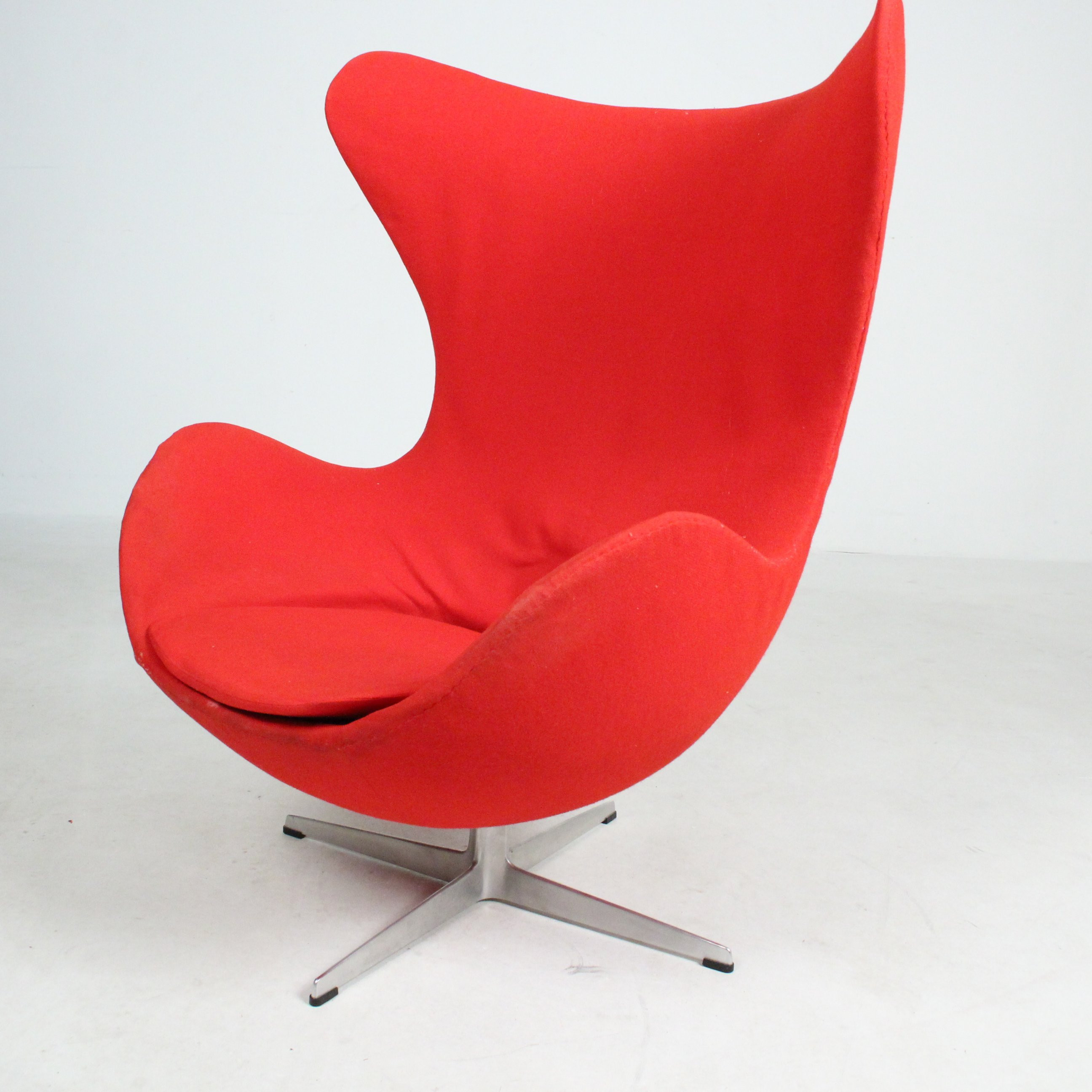Images for 2435736. ARNE JACOBSEN. for Fritz Hansen Egg Chair / The