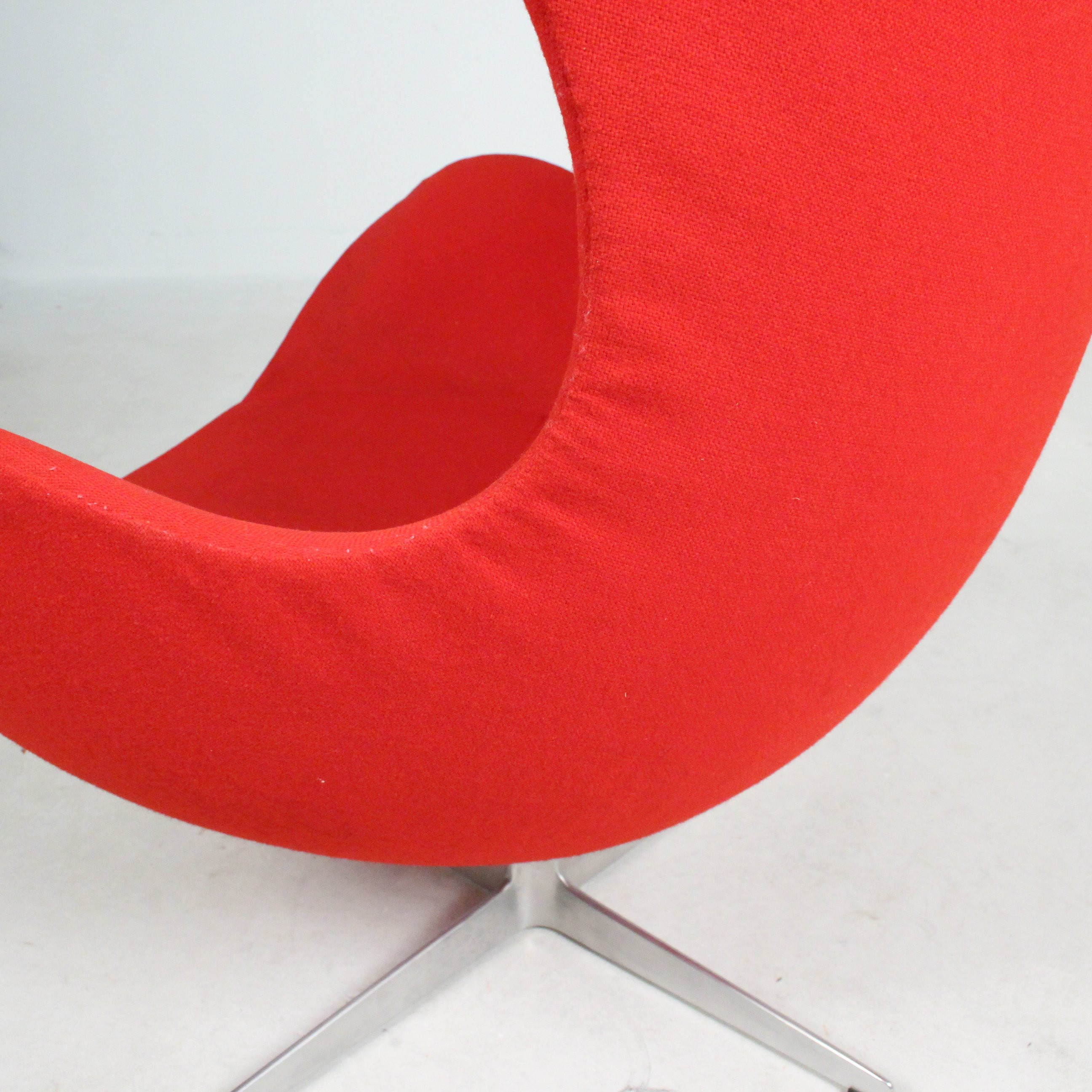 Images for 2435736. ARNE JACOBSEN. for Fritz Hansen Egg Chair / The