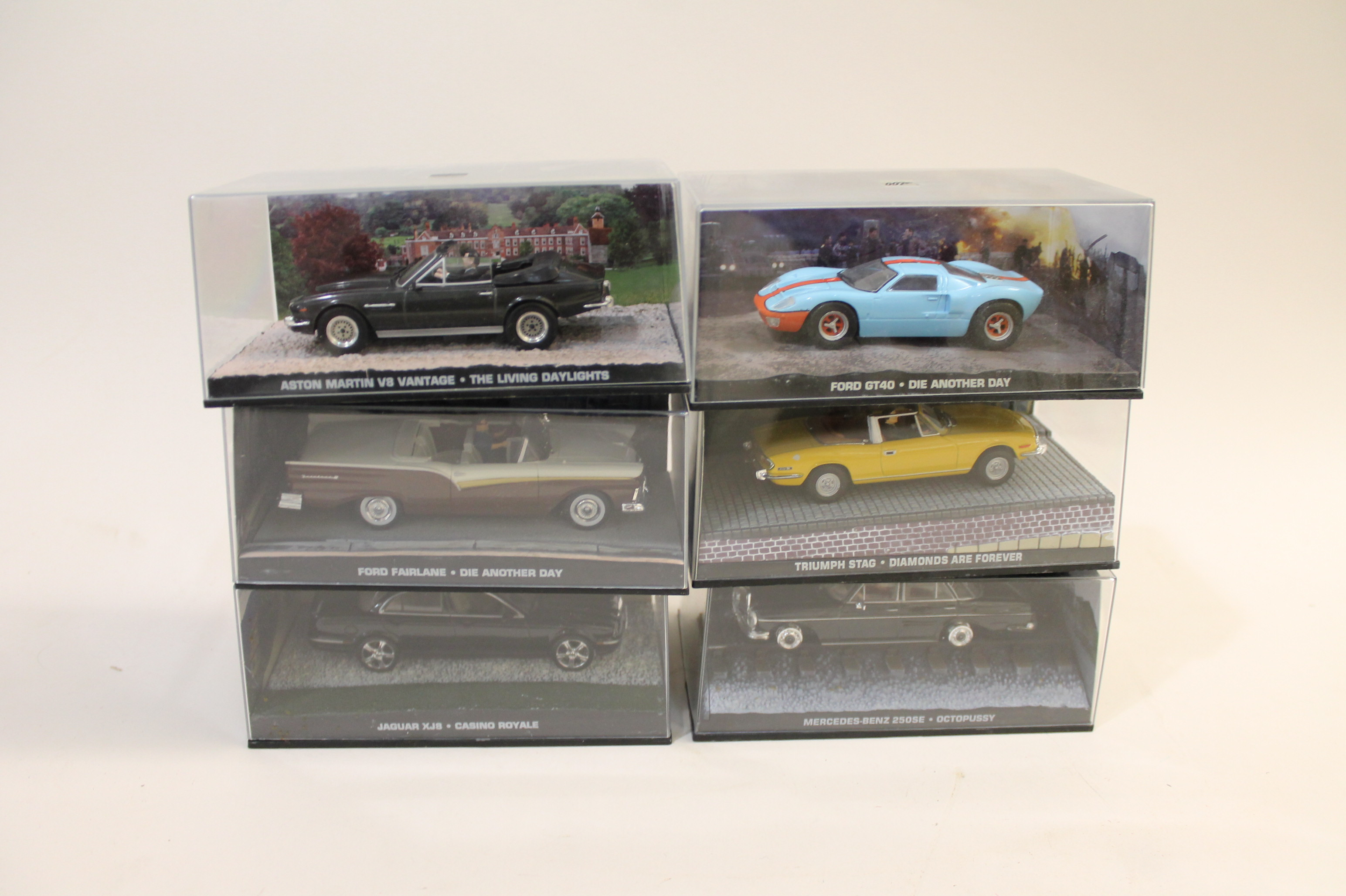 Images for 2456032. JAMES BOND BOXED DIE CAST CAR COLLECTION G E FABBRI, & JAMES BOND