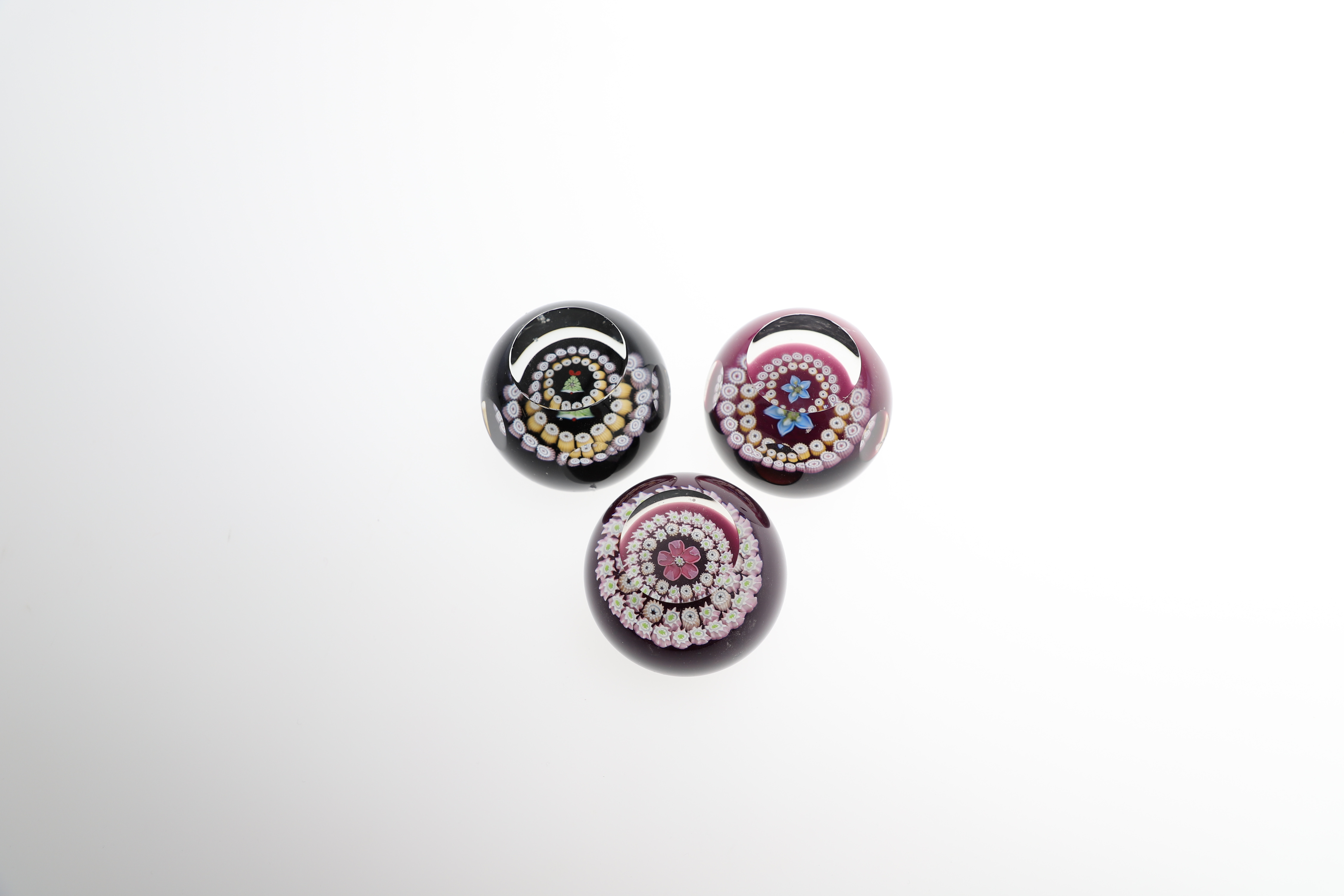 Images for 2462349. Seven Caithness Miniature Art Glass Paperweights