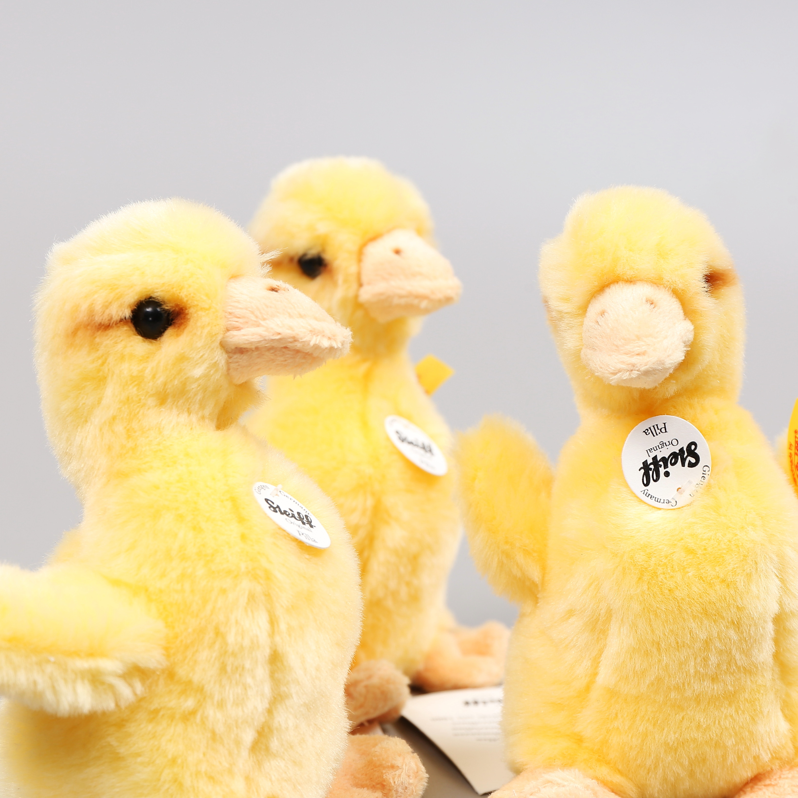 steiff pilla duckling