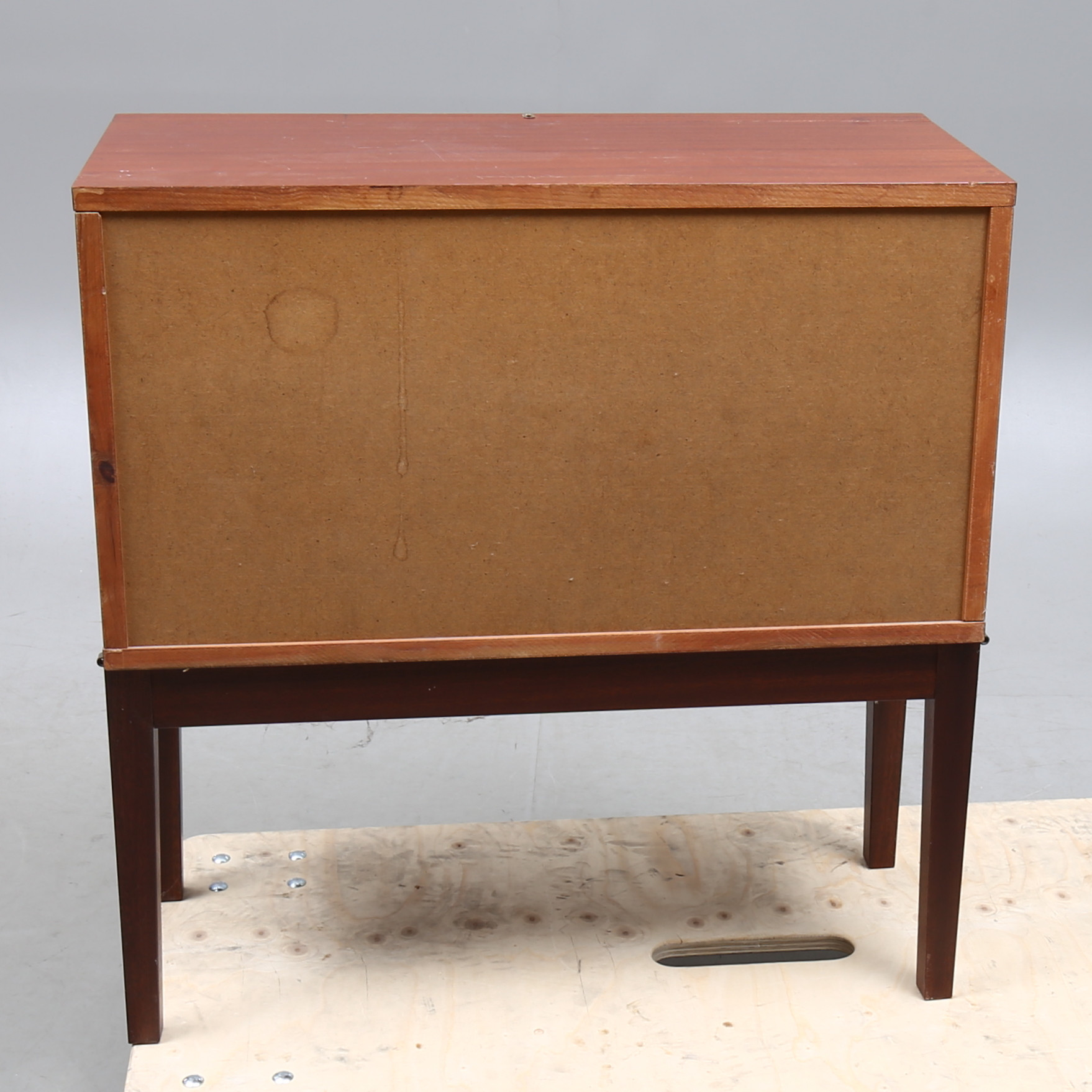 bilder-f-r-2507657-sk-p-f-r-f-rvaring-av-lp-skivor-teak-1900-talets