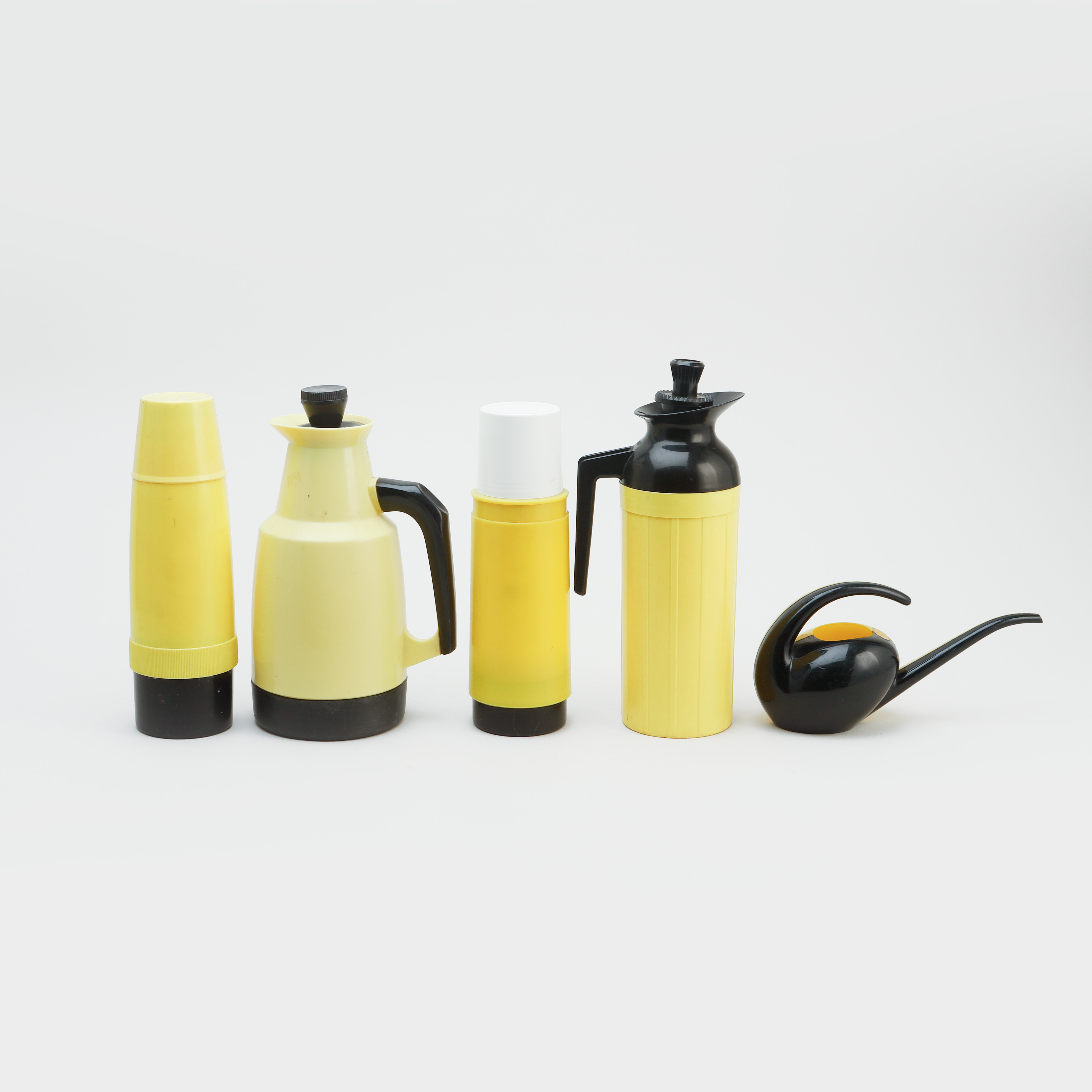 Images for 2549859. THERMOSES, 4 pieces, COFFEE FILTER, EGG BAG, JUG