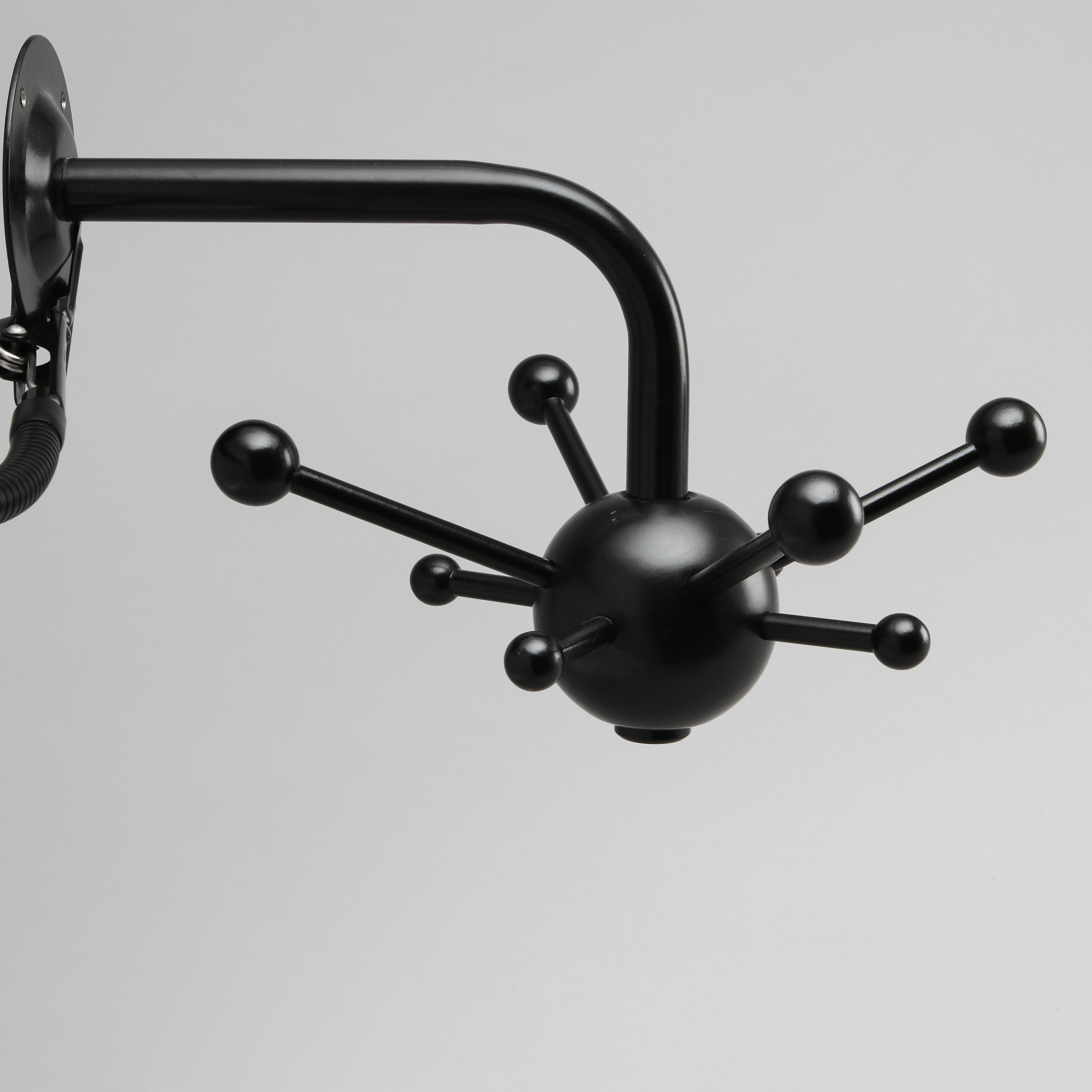 Bilder för 258472 KLäDHäNGARE,"Sputnik", Osvaldo Borsani, formgiven 1961 för Ikea Auctionet Bilder för 258472 KLäDHäNGARE,"Sputnik", Osvaldo Borsani, formgiven 1961 för Ikea Auctionet