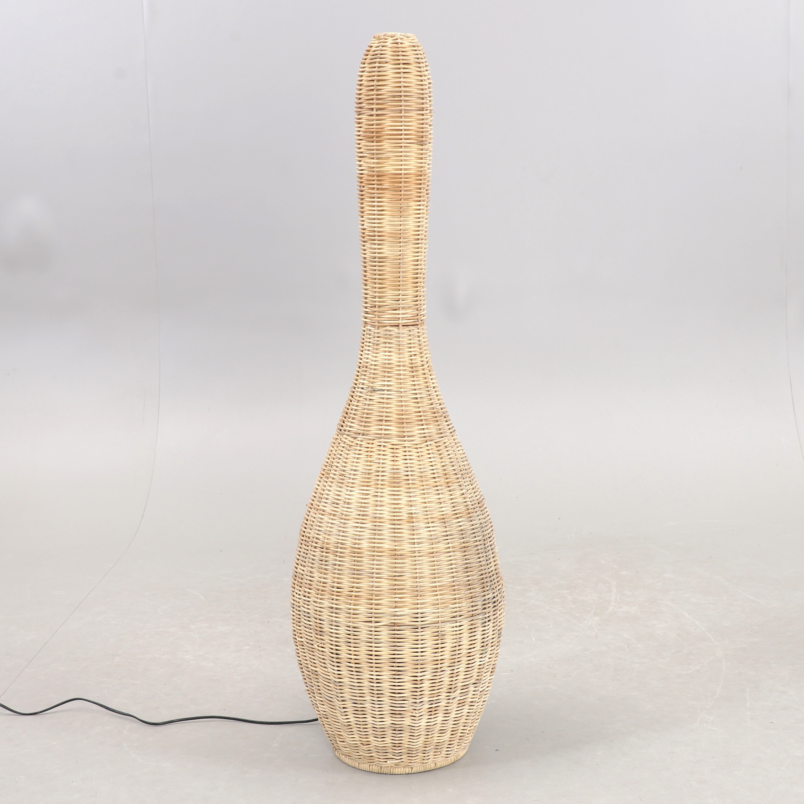 Images for 2645140. FLOOR LAMP, rattan, Tarogo, Japan, 2000s. - Auctionet