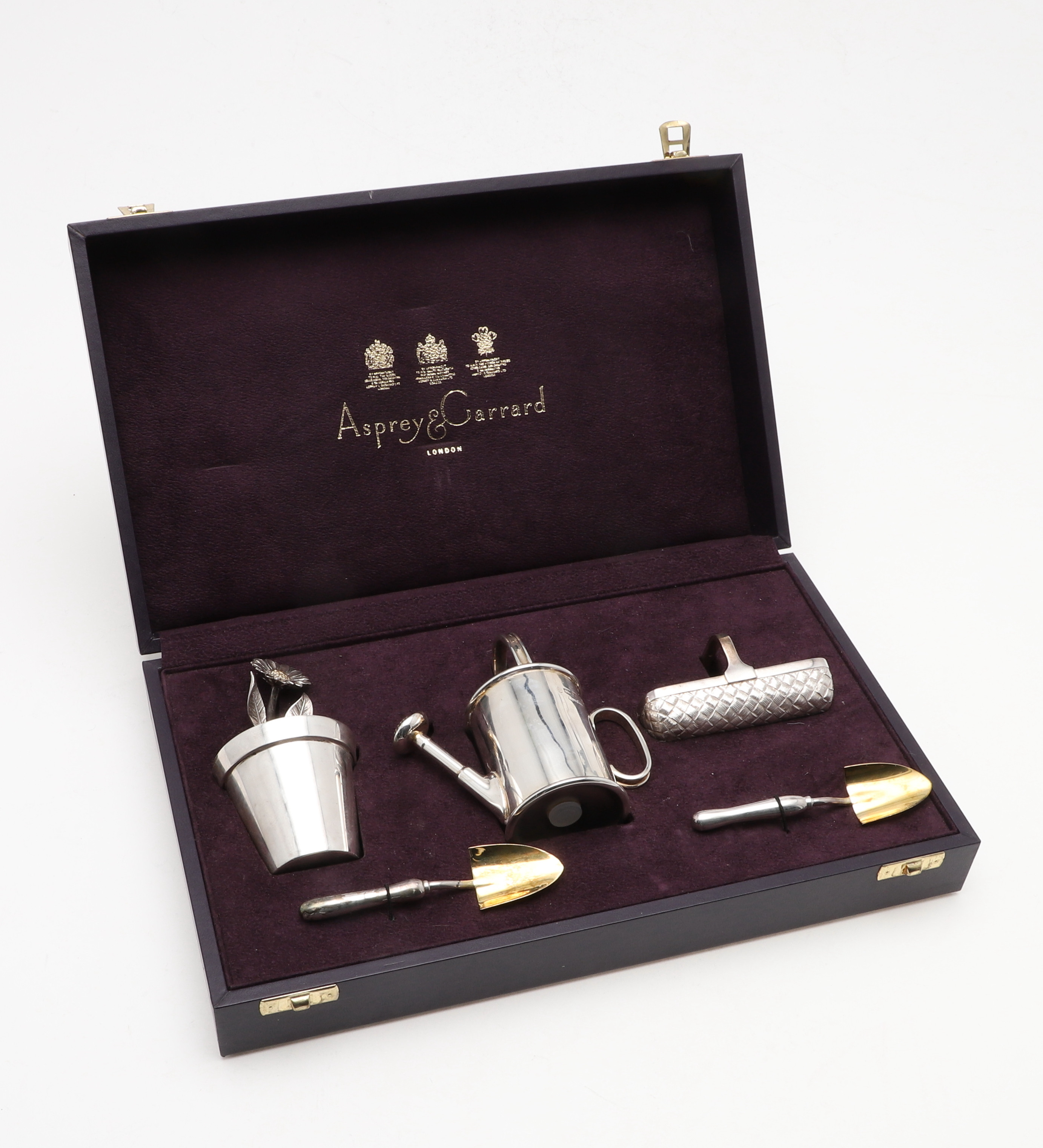 Images for 2734005. A MODERN CASED NOVELTY "GARDENER'S" CONDIMENT SET