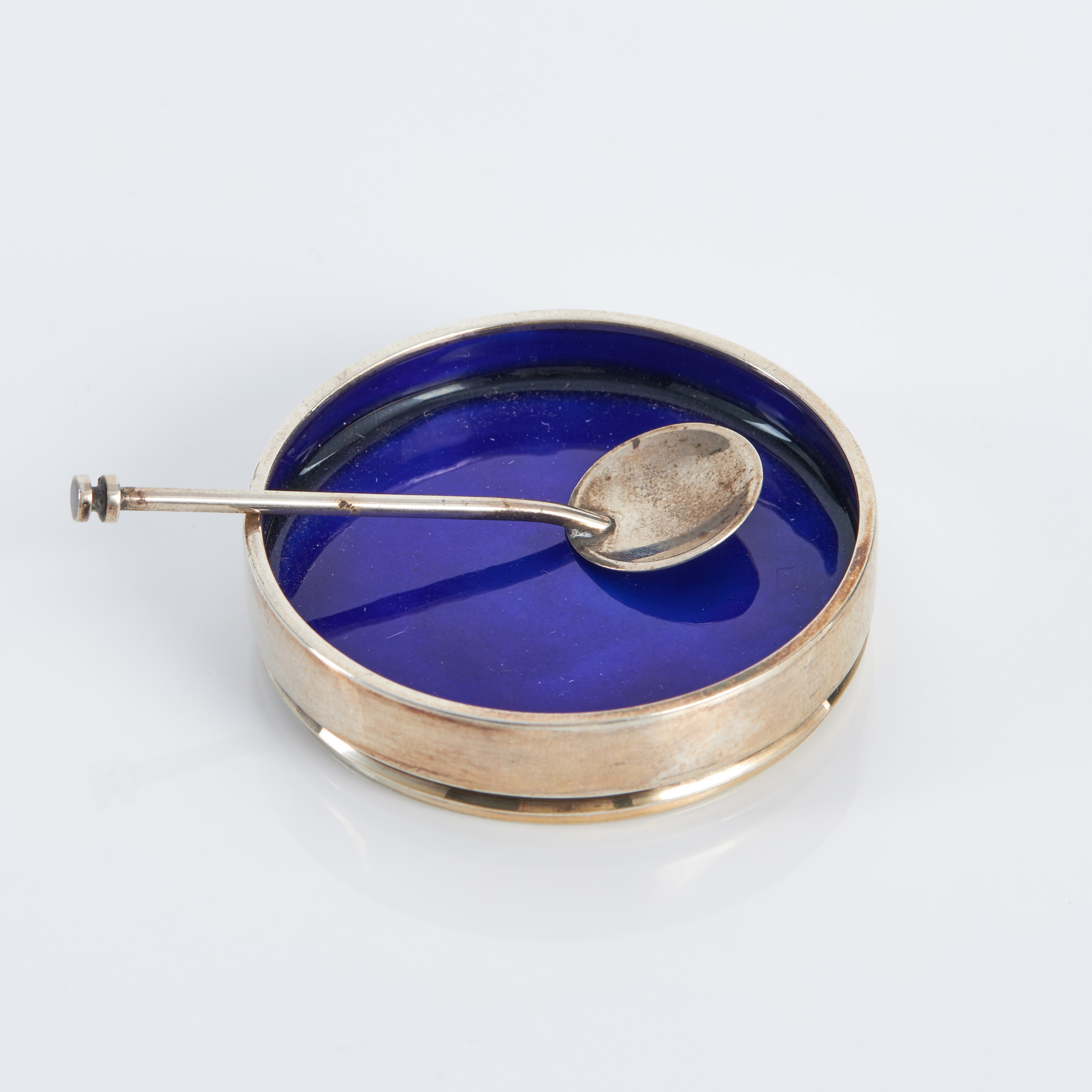 Bilder för 2764357. SIGVARD BERNADOTTE. Saltkar, sterlingsilver och blå