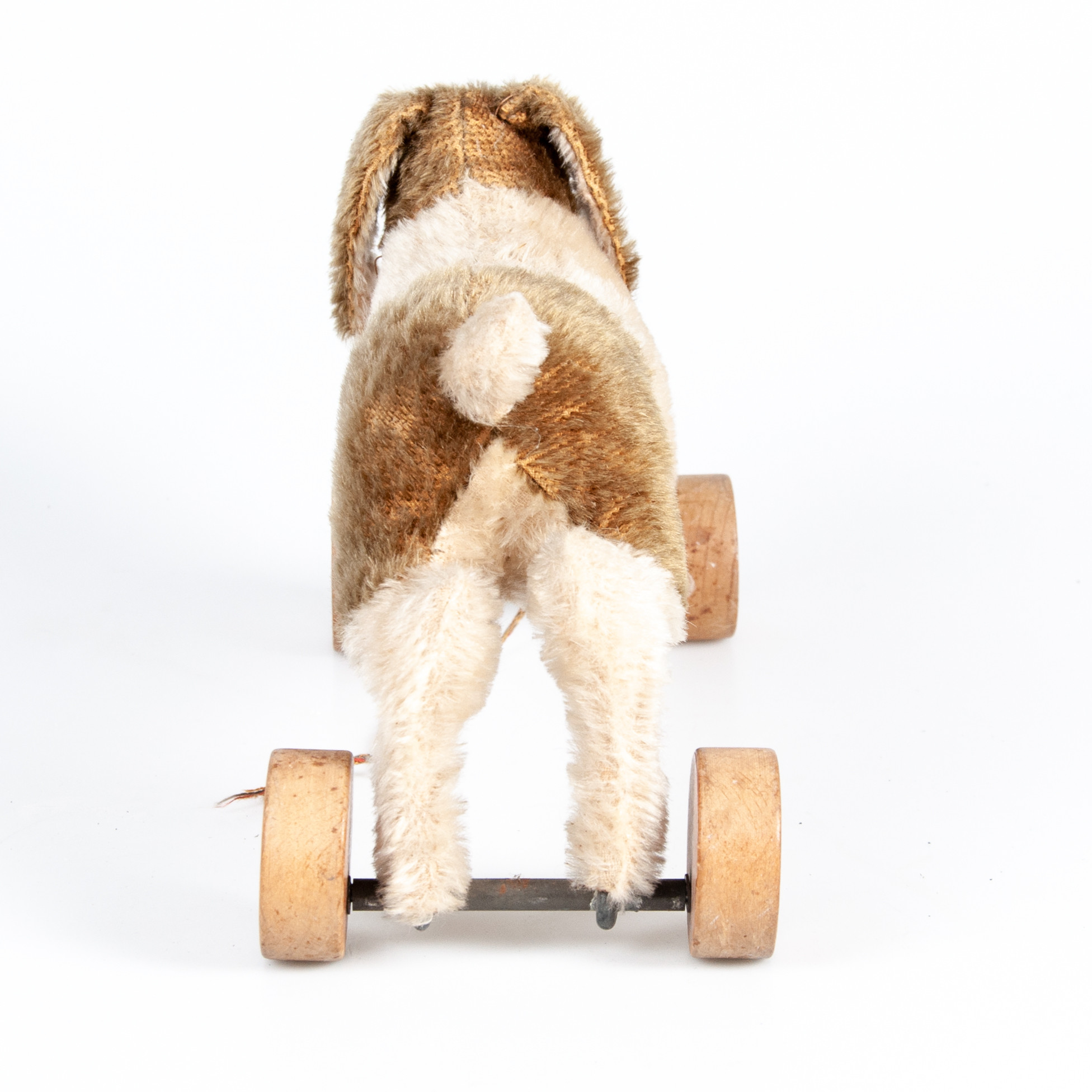 Images for 2809058. STEIFF RABBIT ON WHEELS PULL TOY. - Auctionet