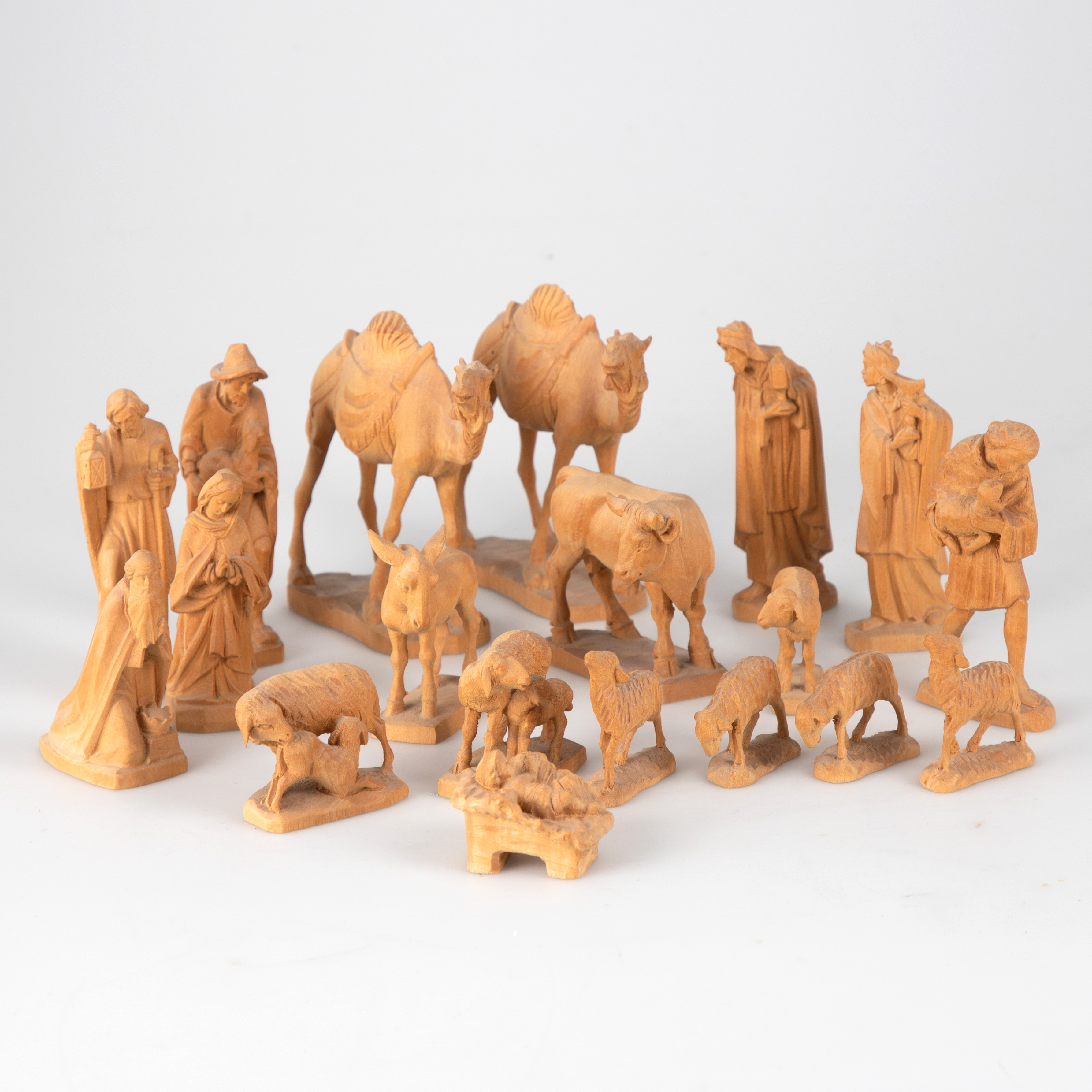 Images for 2854281. Nativity figures, probably Oberammergau, dated 1976