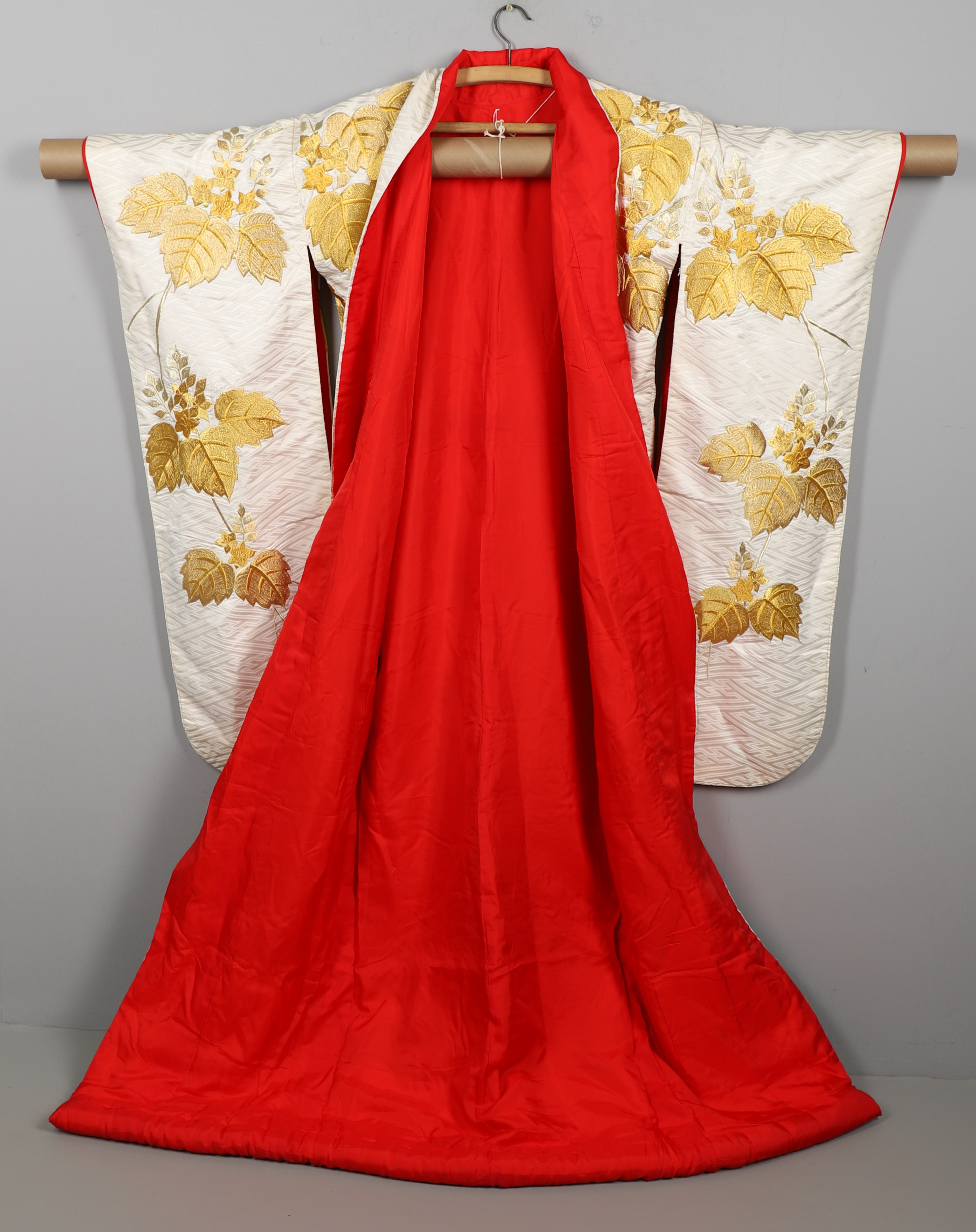 UTSUKUSHI KIMONO