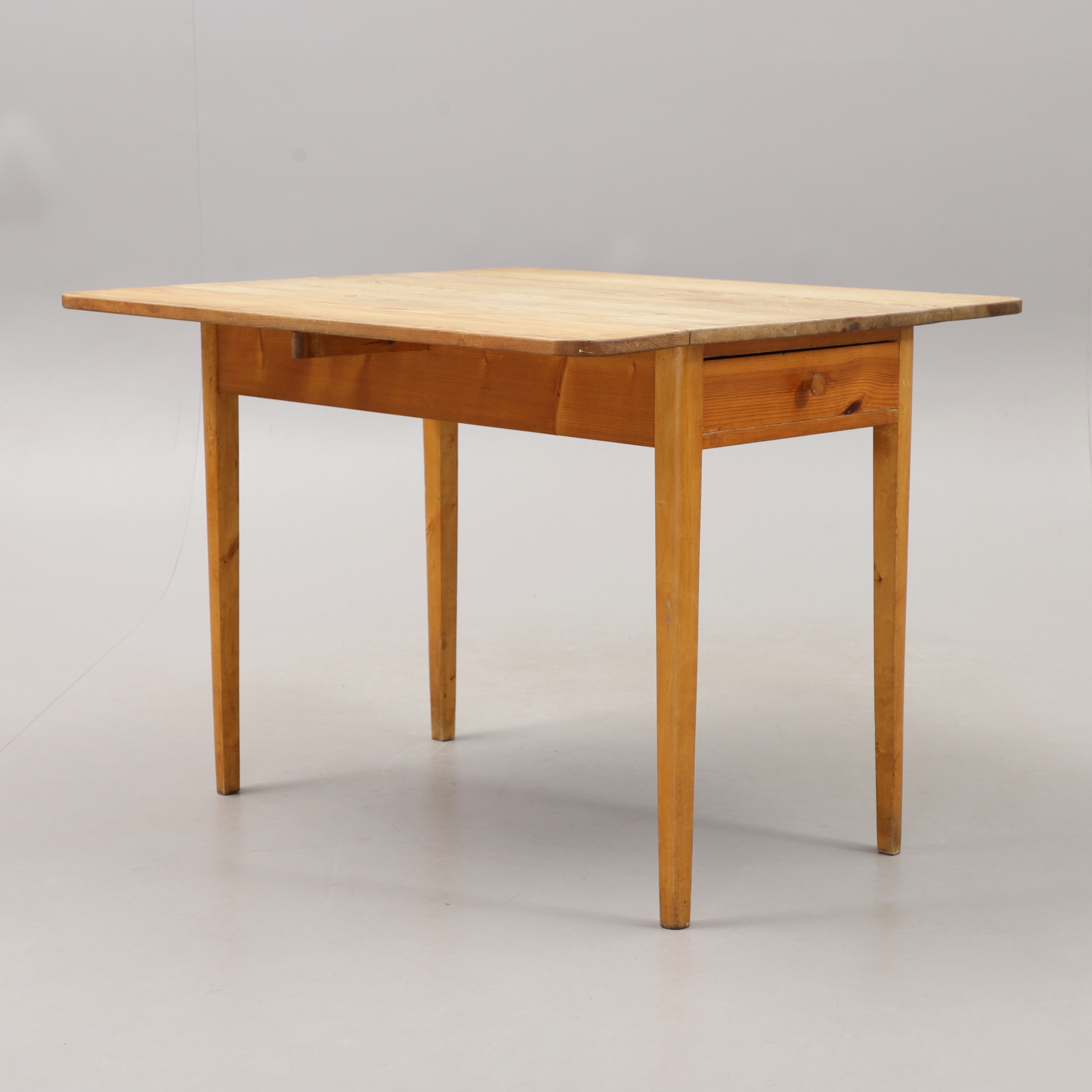 Images for 2904741. FLOOR TABLE with drawers, first half of the 20th