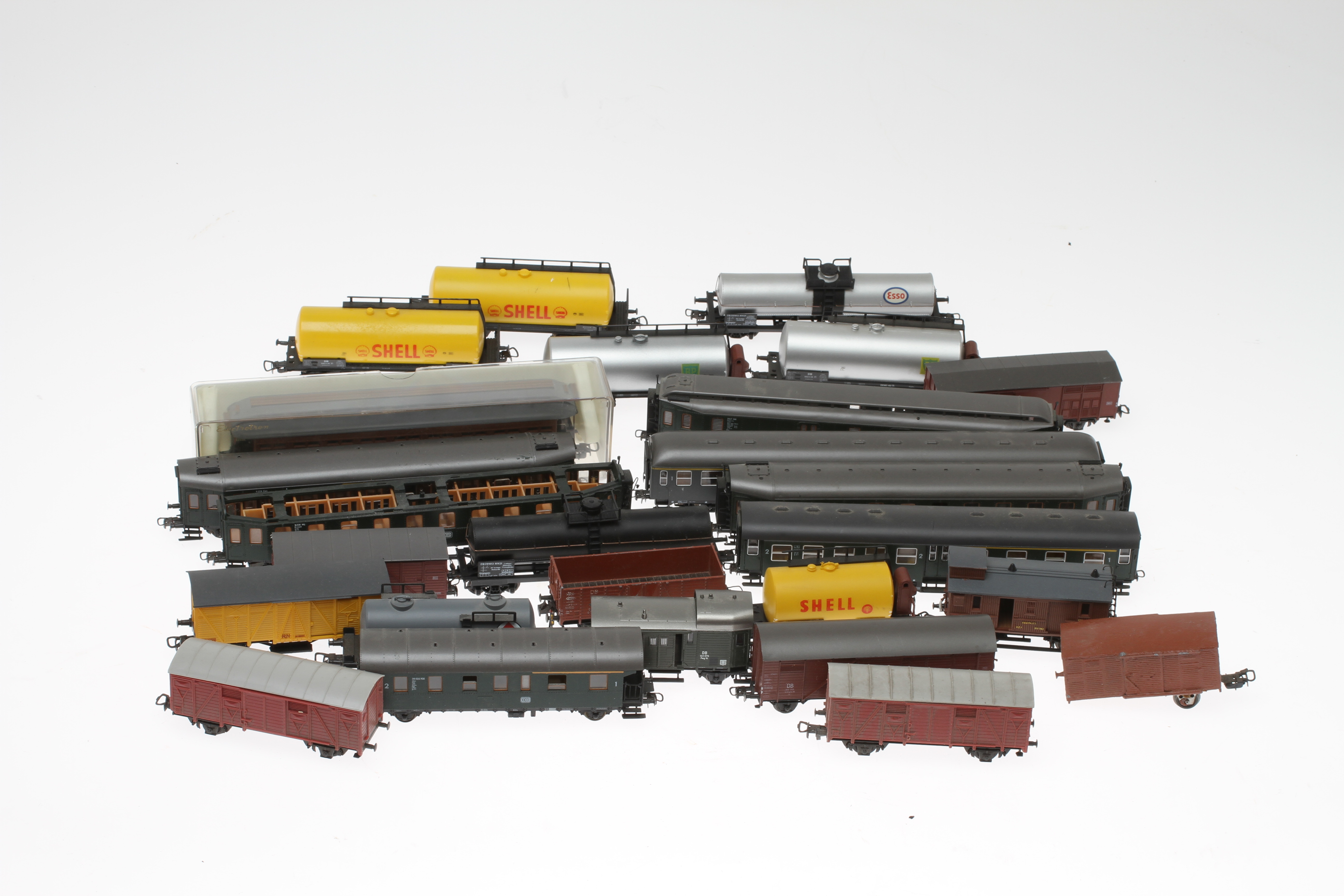 Images for 29740. MODEL TRAIN ROCO and some Electrotren, about 25