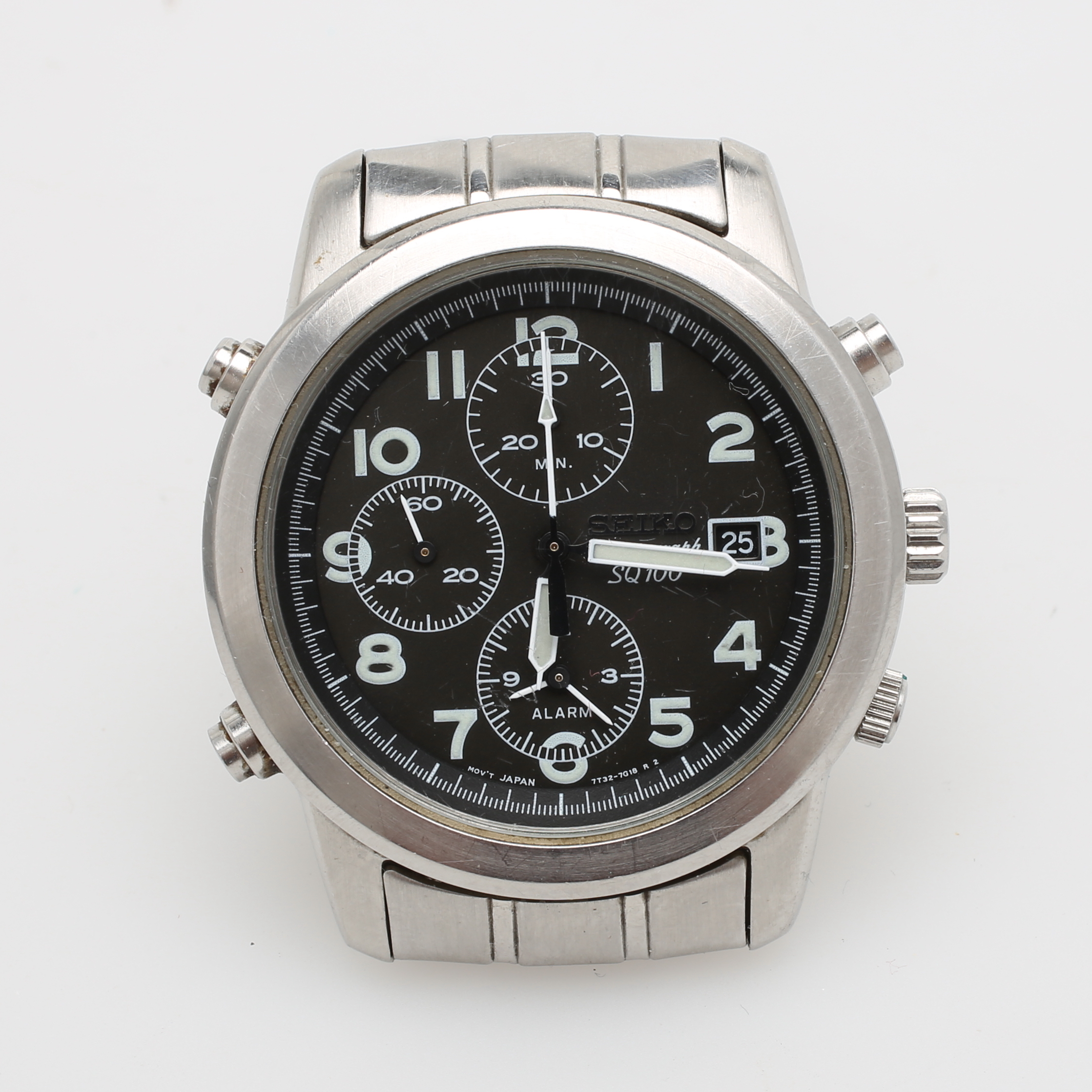 seiko chronograph sq100