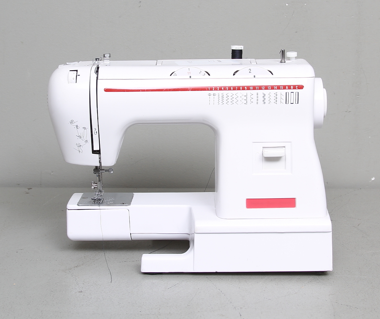 Images for 327020. SEWING MACHINE, FY920, Yamahata.