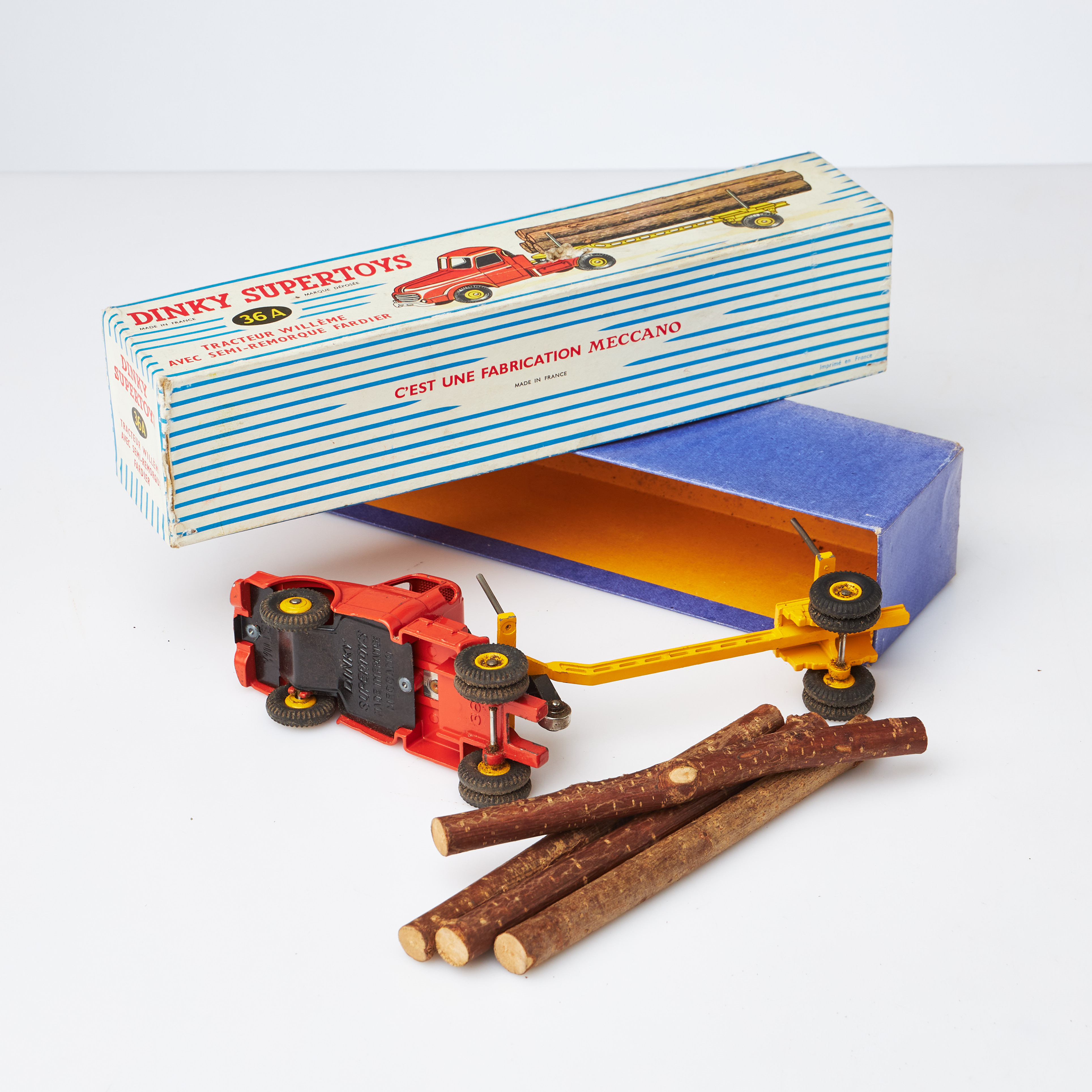 Camion Tracteur Willeme Fardier Dinky Supertoys 36A - Made In France - Collection