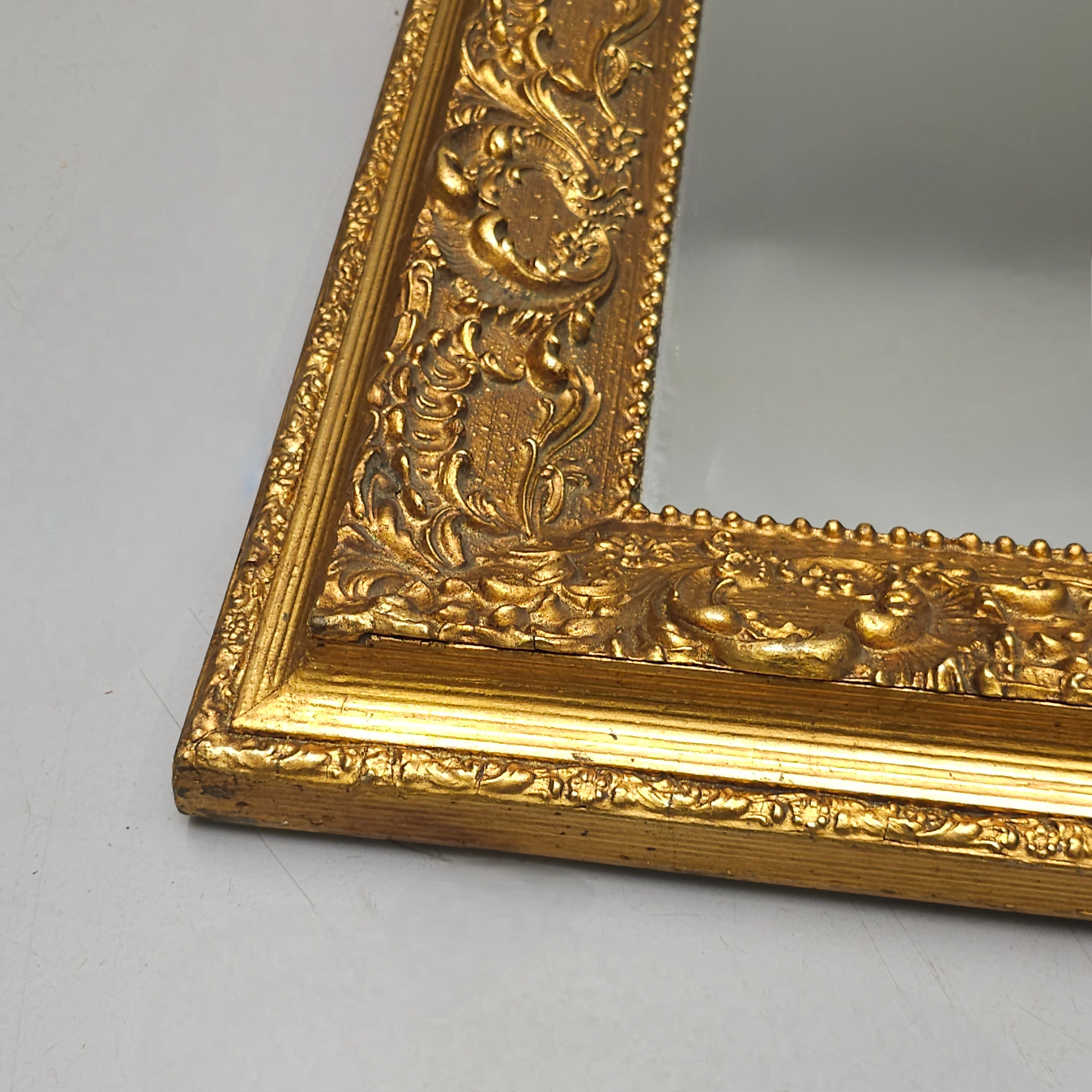 Images for 3725155. MIRROR WITH CARVED WOODEN FRAME.