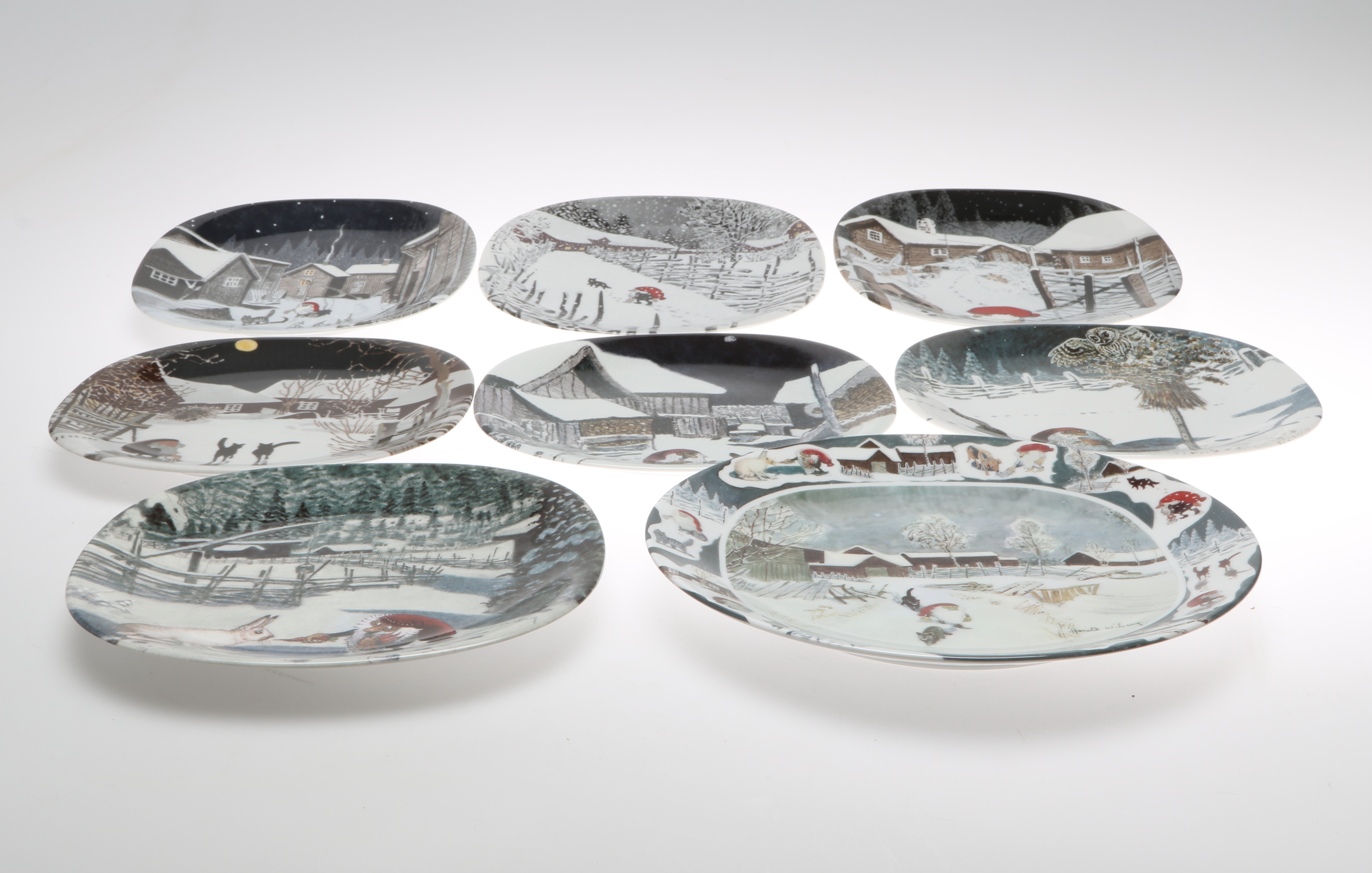 GULDKROKEN トムテ 希少 【Harald Wiberg】 HARALD WIBERG. ÅTTA JULTALLRIKAR. TOMTEMOTIV. GULDKROKEN. Keramik