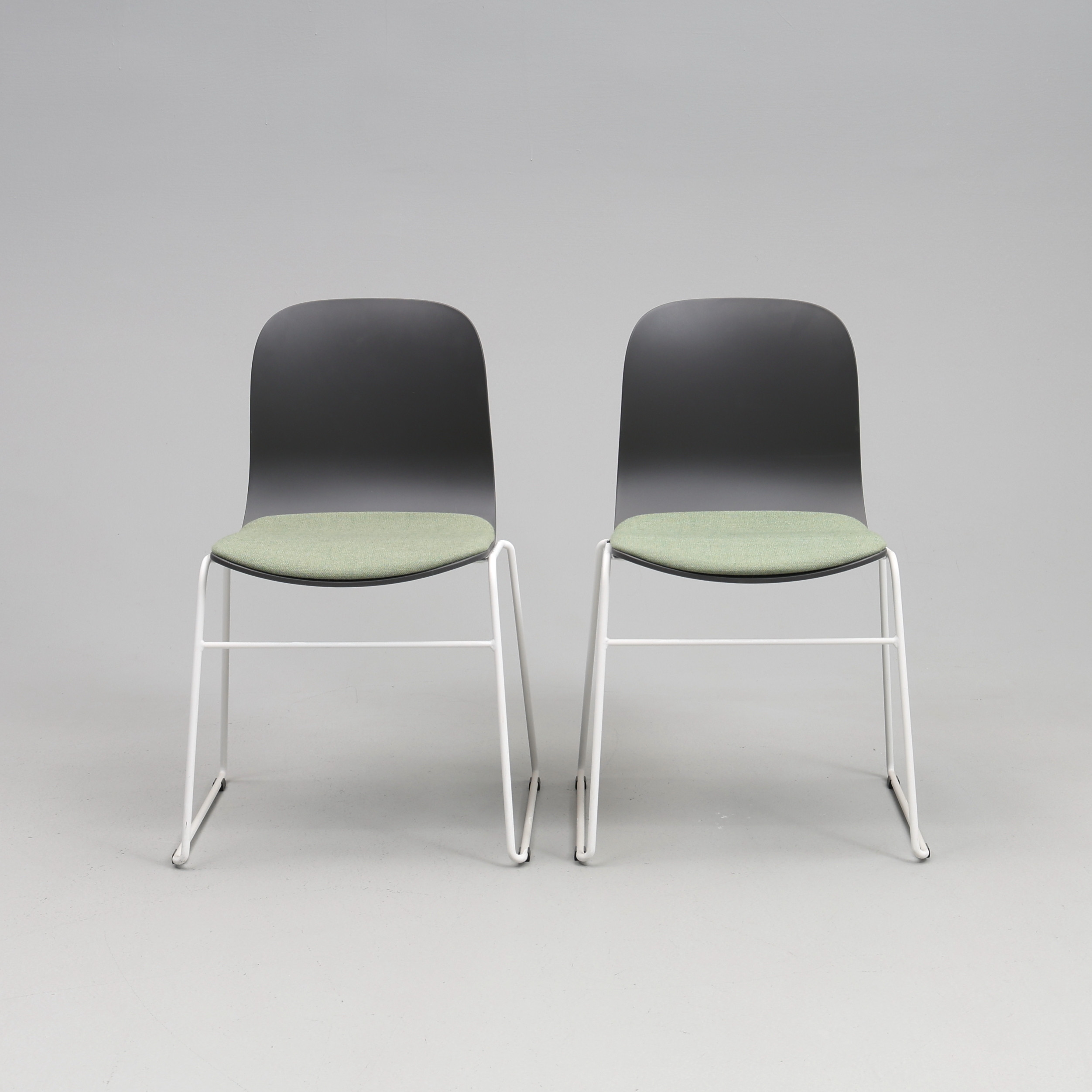 FREDRIK MATTSON. Stolar, ett par, "Neo Lite", Materia.