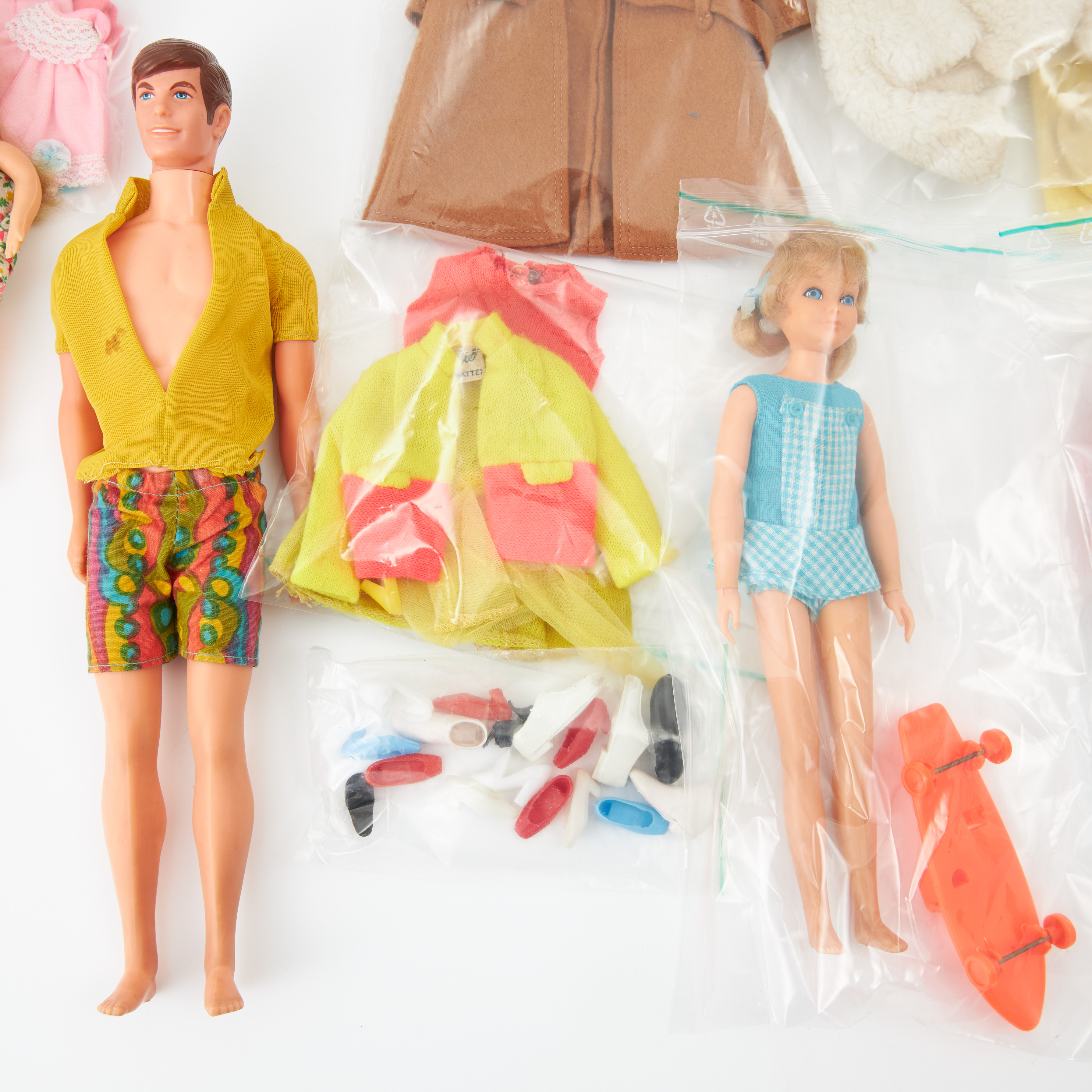 Autocollant Promotionnel Barbie Mattel 1979 – Barbie, Ken, Tutti, Francie