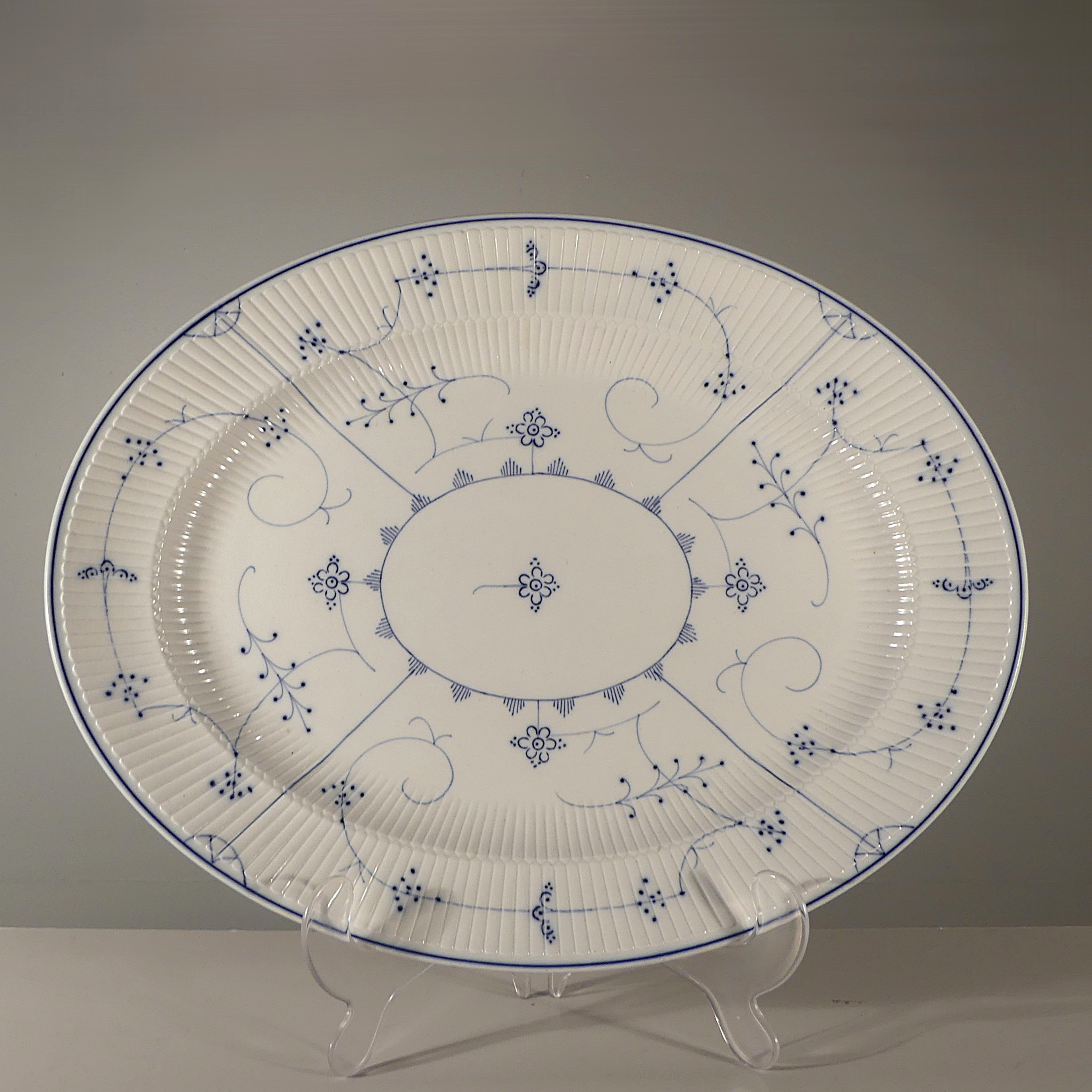 UPPLÄGGNINGSFAT, porslin, Villeroy & Boch.
