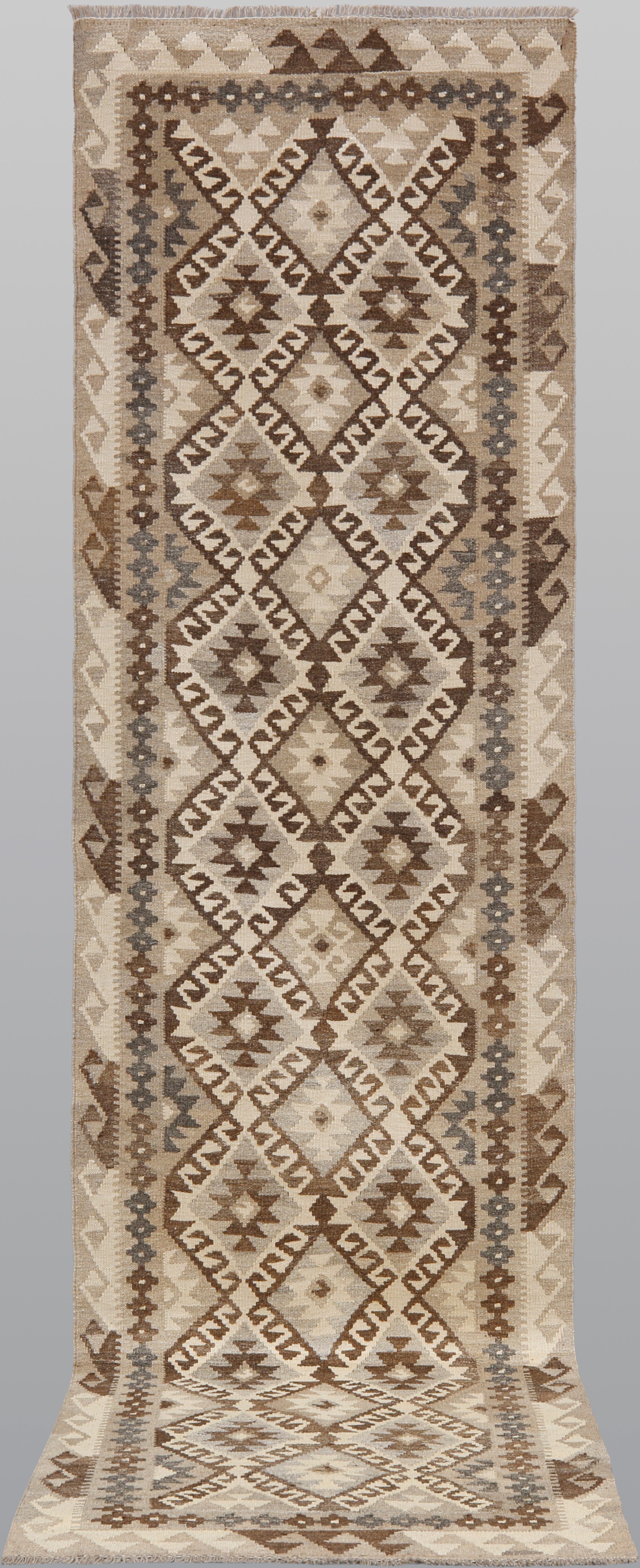 MATTA, Kelim, naturfärgad gallerimodell, 292*82cm.