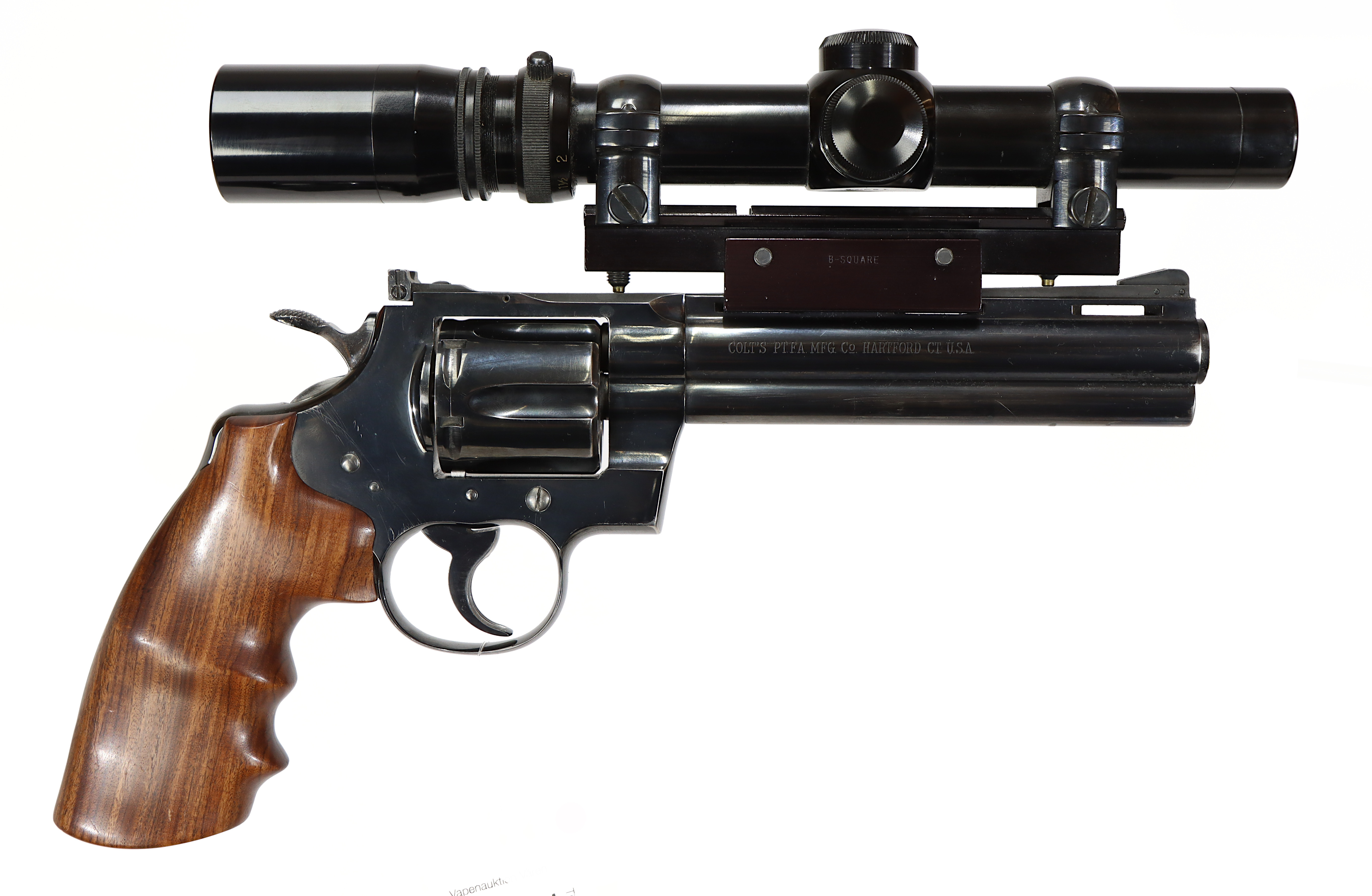 REVOLVER, fabrikat Colt, modell Python, kaliber .357 Magnum, tillv.nr 19512, se-nr SE0143469.