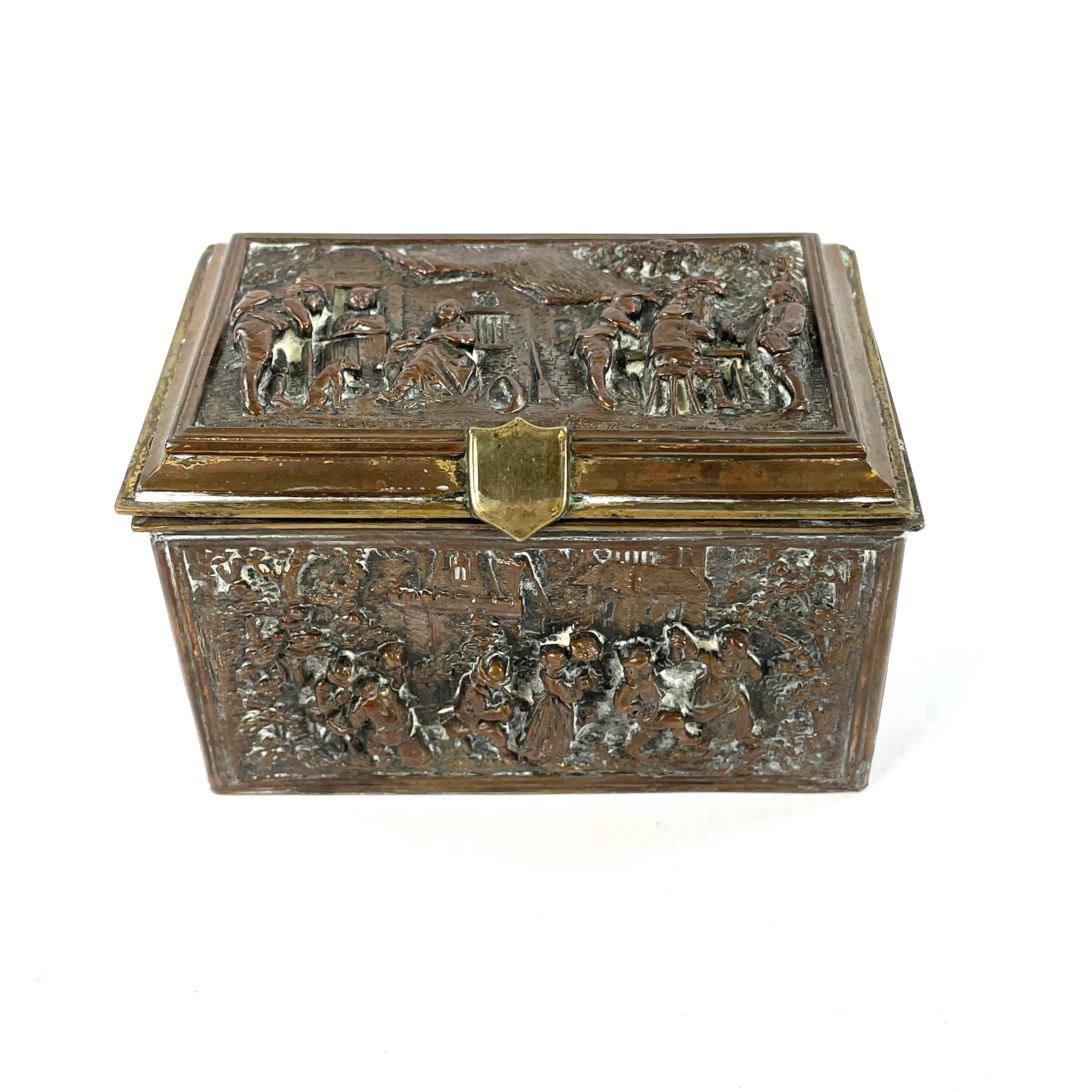 SKRIN, metall, märkt A. B. Paris.