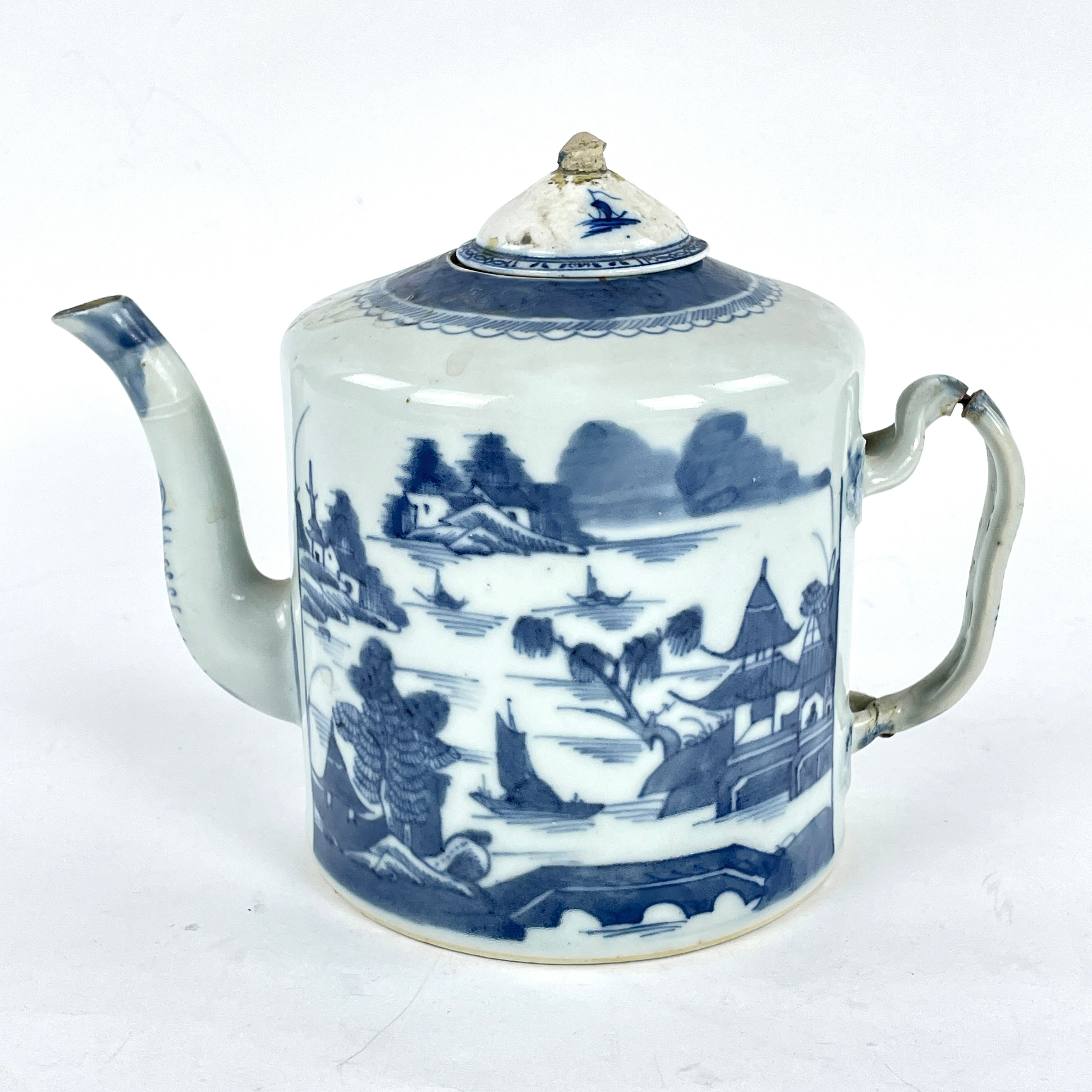 TEKANNA. Porslin, Kina, 1700/1800-tal.