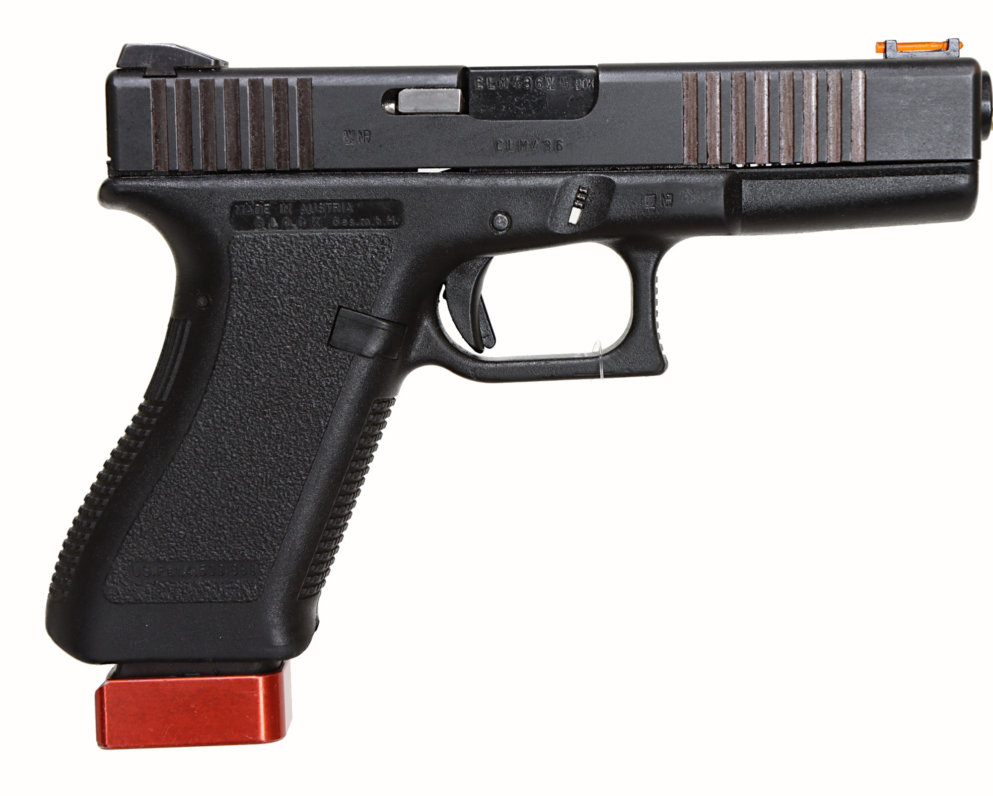 158. PISTOL, Halvautomatisk, fabrikat Glock, modell 22, kaliber .40 S&W, tillv.nr CLM436, se-nr SE0562087.
