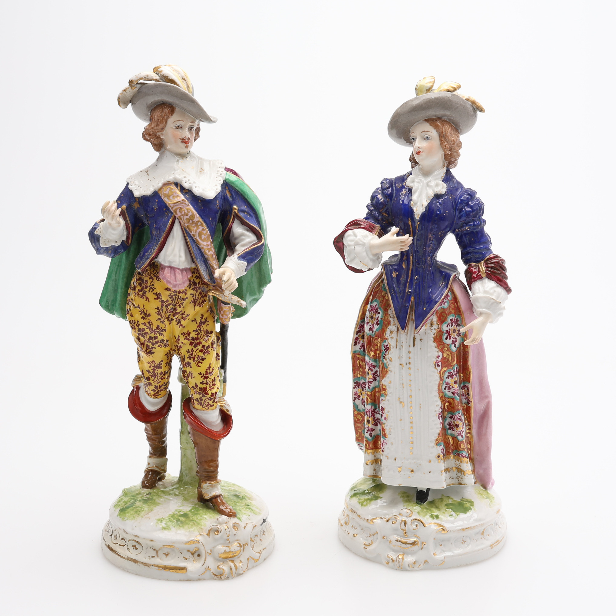 FIGURINER, 2 ST, PORSLIN, ROYAL CROWN DERBY, STORBRITANNIEN, 1900-TALETS FÖRSTA HÄLFT.