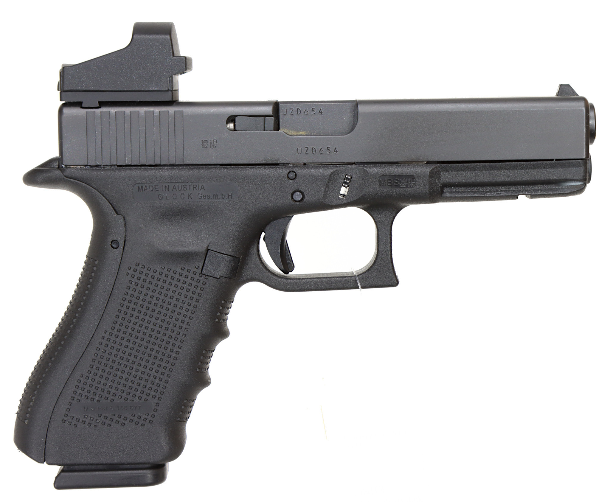 PISTOL, Halvautomatisk, fabrikat Glock, modell 22 Gen 4, kaliber .40 S&W, tillv.nr UZD654, se-nr SE2347780.