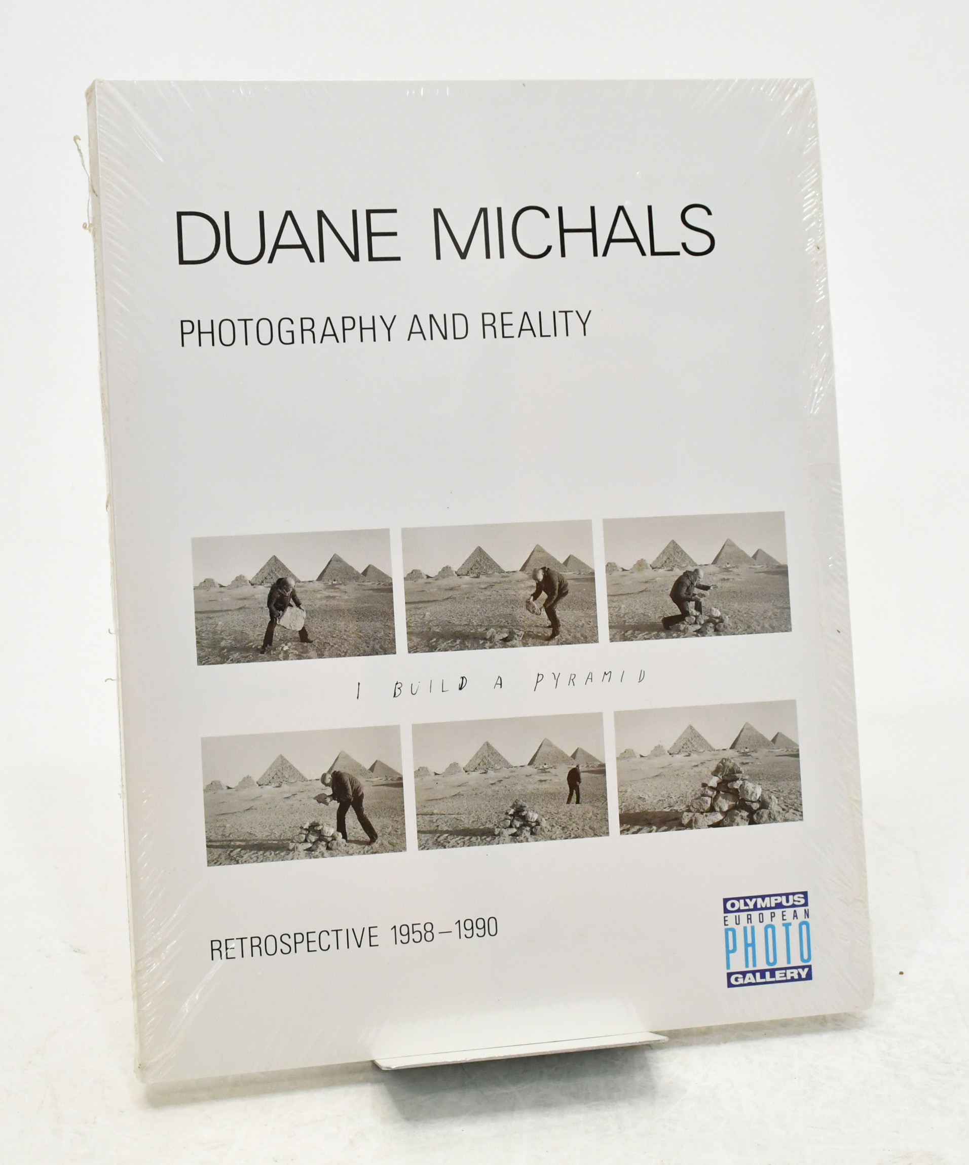 Duane Michals Photography and Reality. Retrospective 1958-1990.