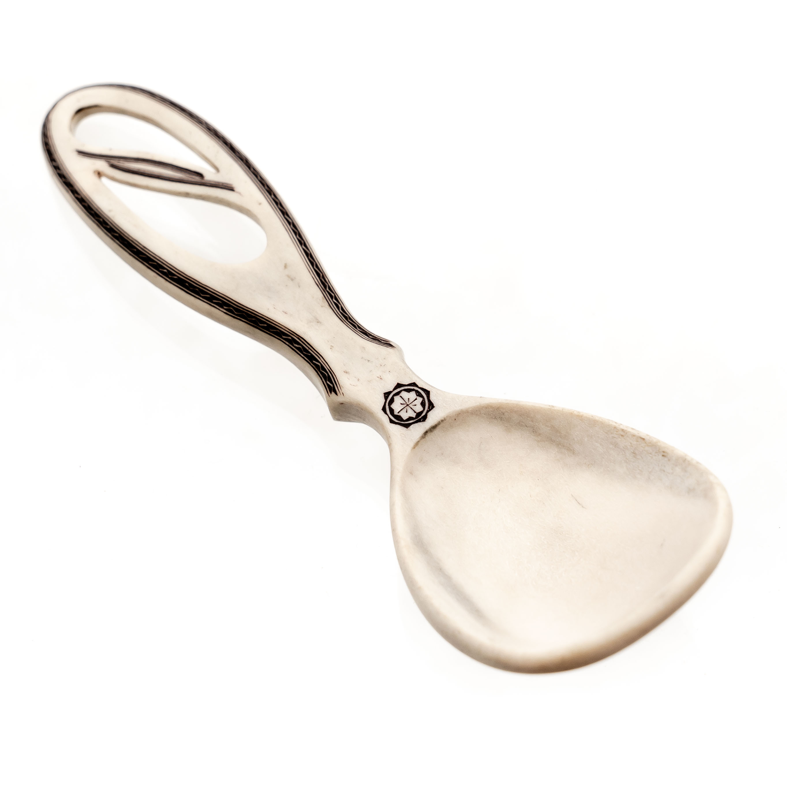 PETER FANKKI. Helhornssked, Sameslöjd, Signerad 1900-tal.