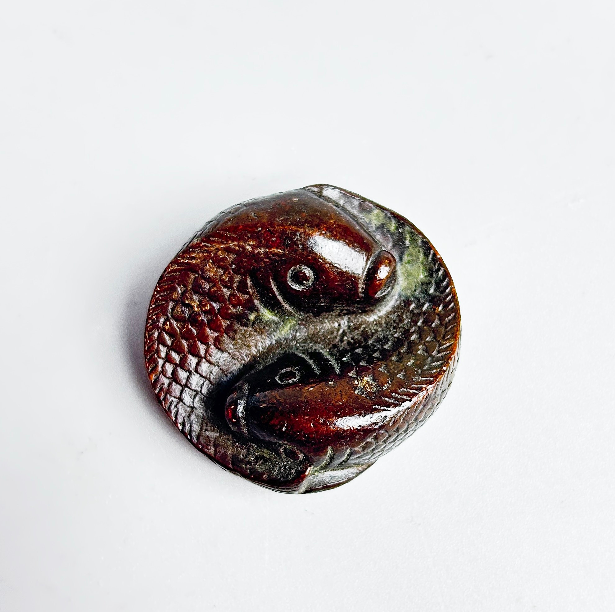 Images for 4700086. BRONZE FIGURE OF TWO FISH. - Auctionet