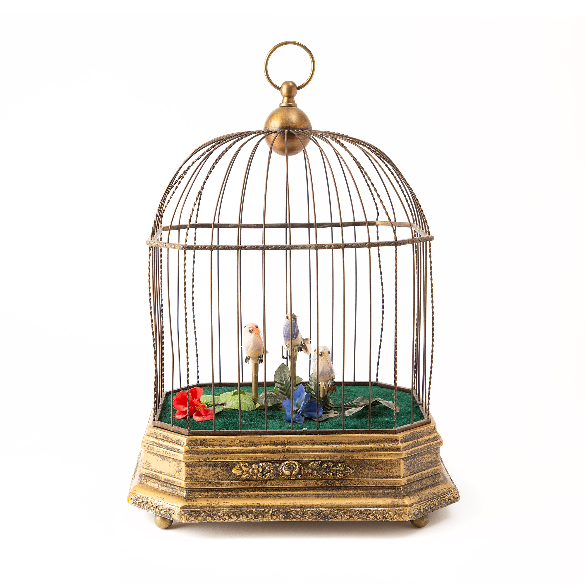 SPELDOSA, i form av fågelbur, 1900-talets första hälft.