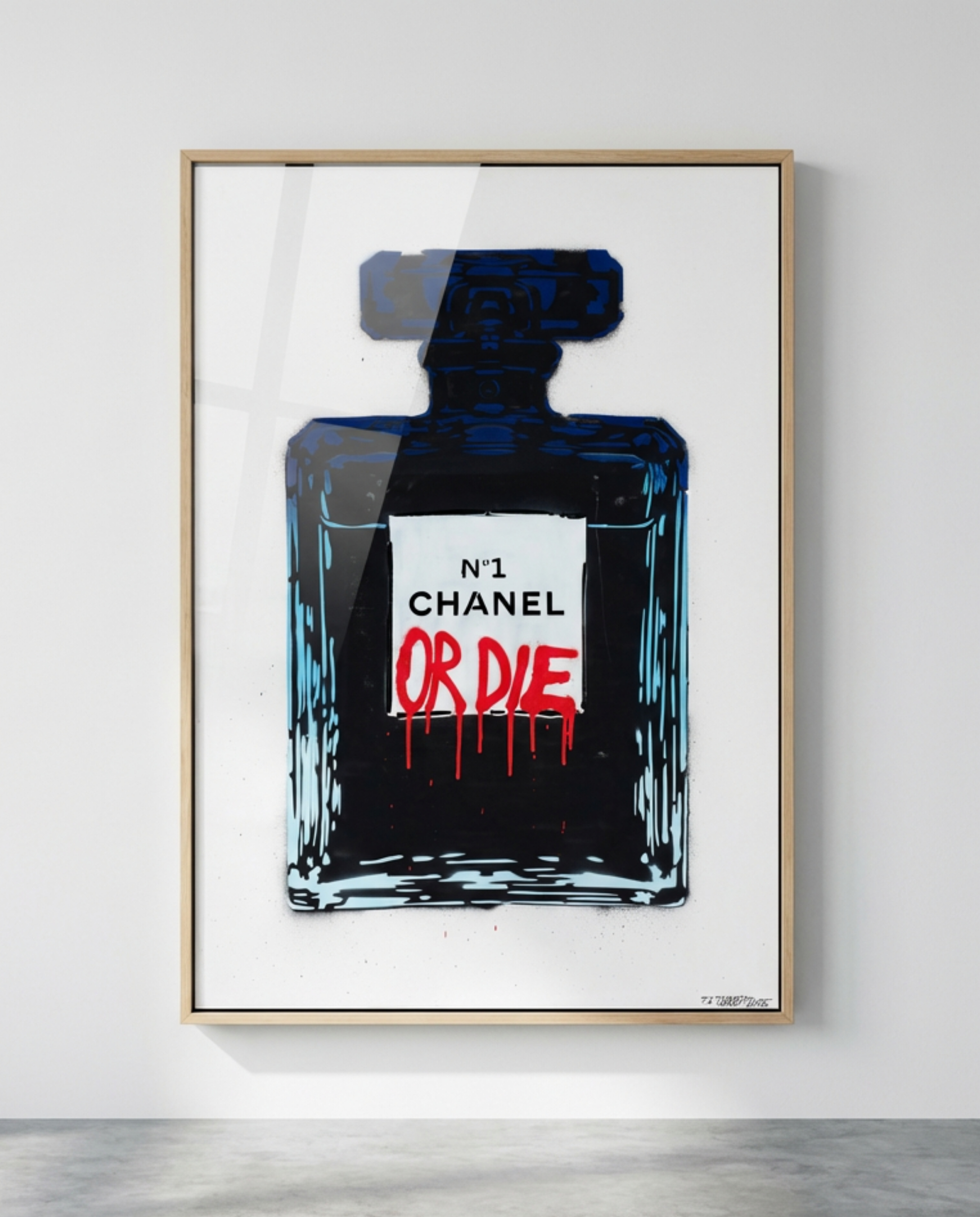 OLIW87 (Tobias Ekman, Sverige, född 1987), CHANEL OR DIE (blå/svart), original, signerad och daterad T.E Oliw87, 2025, sprayfärg på papper.