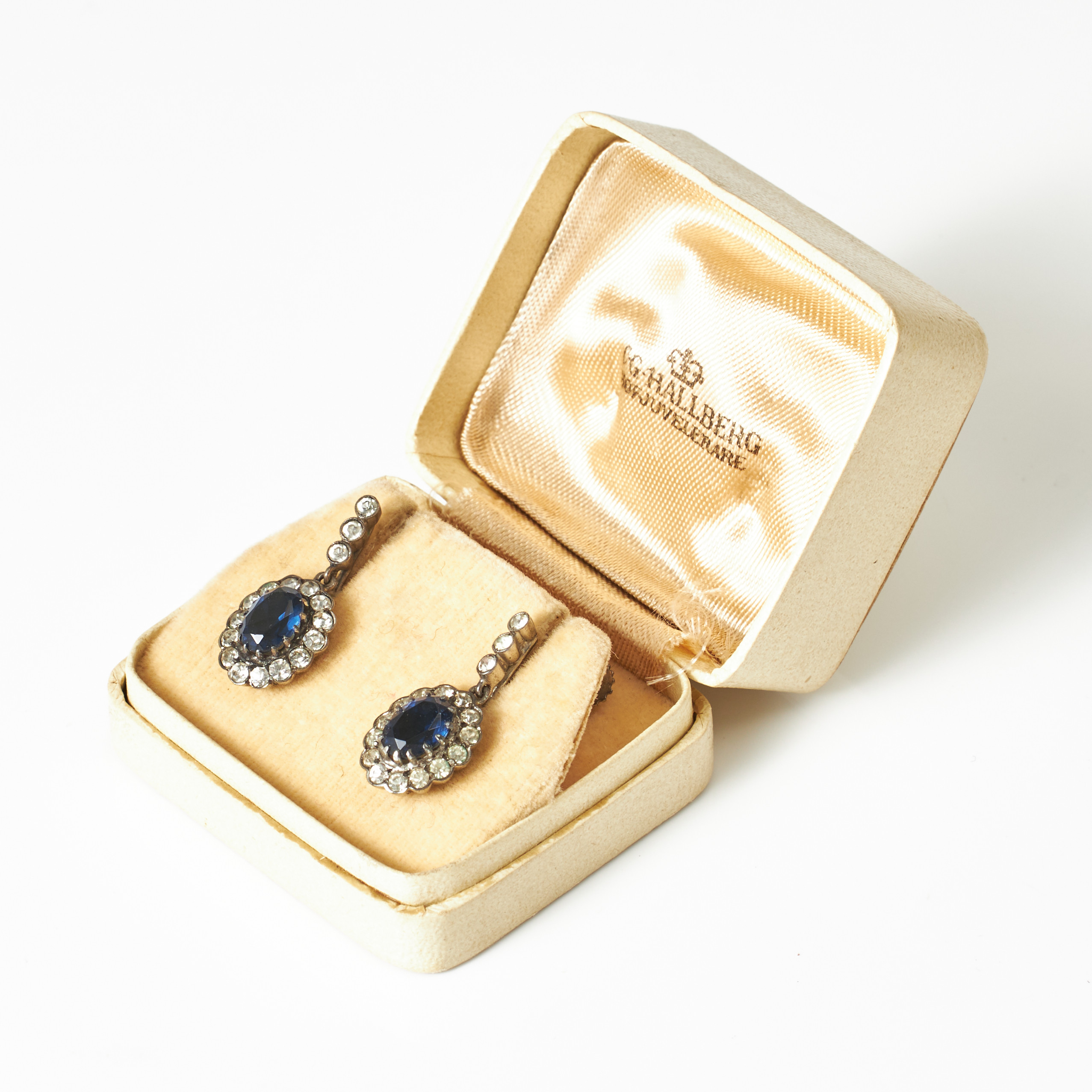 ÖRHÄNGEN, ett par, silver med paste., 1900-talets början. Svenska importstämplar.