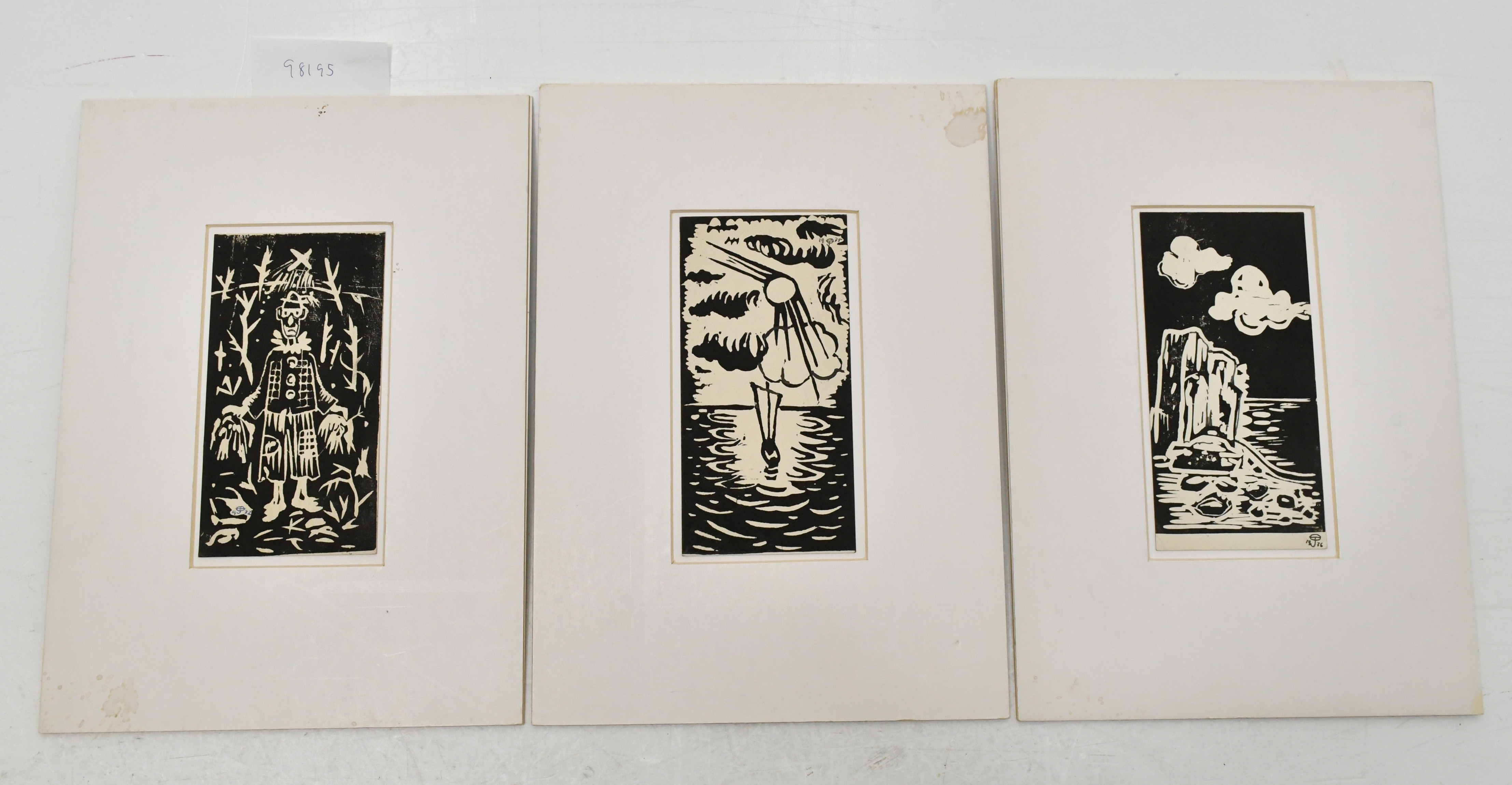 OIDENTIFIERAD KONSTNÄR. Clown, Havsklippa, Segelbåt. Tre Linoleumtryck.