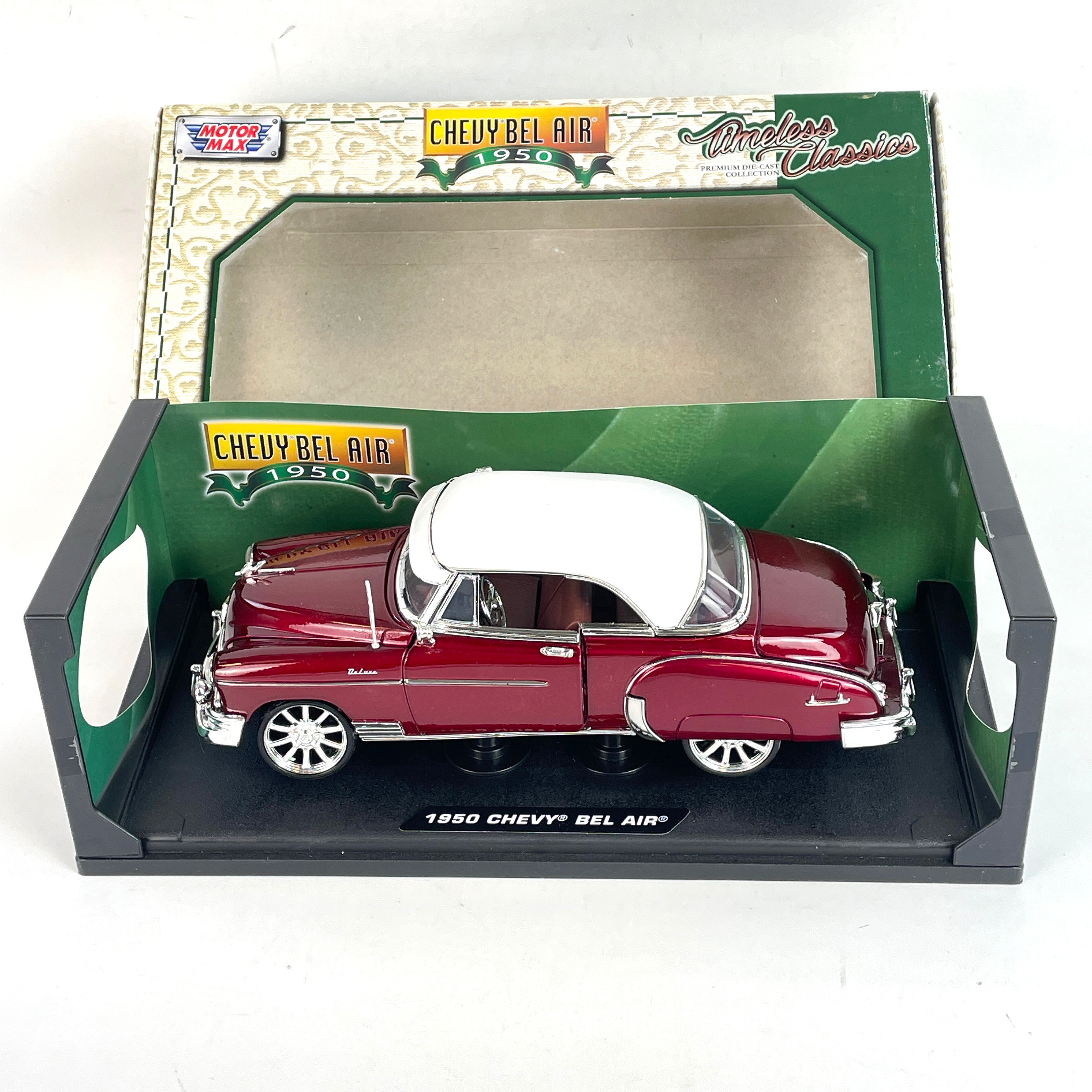 MODELLBIL , 1950 Chevy Bel Air, Motor Max, skala 1:18.