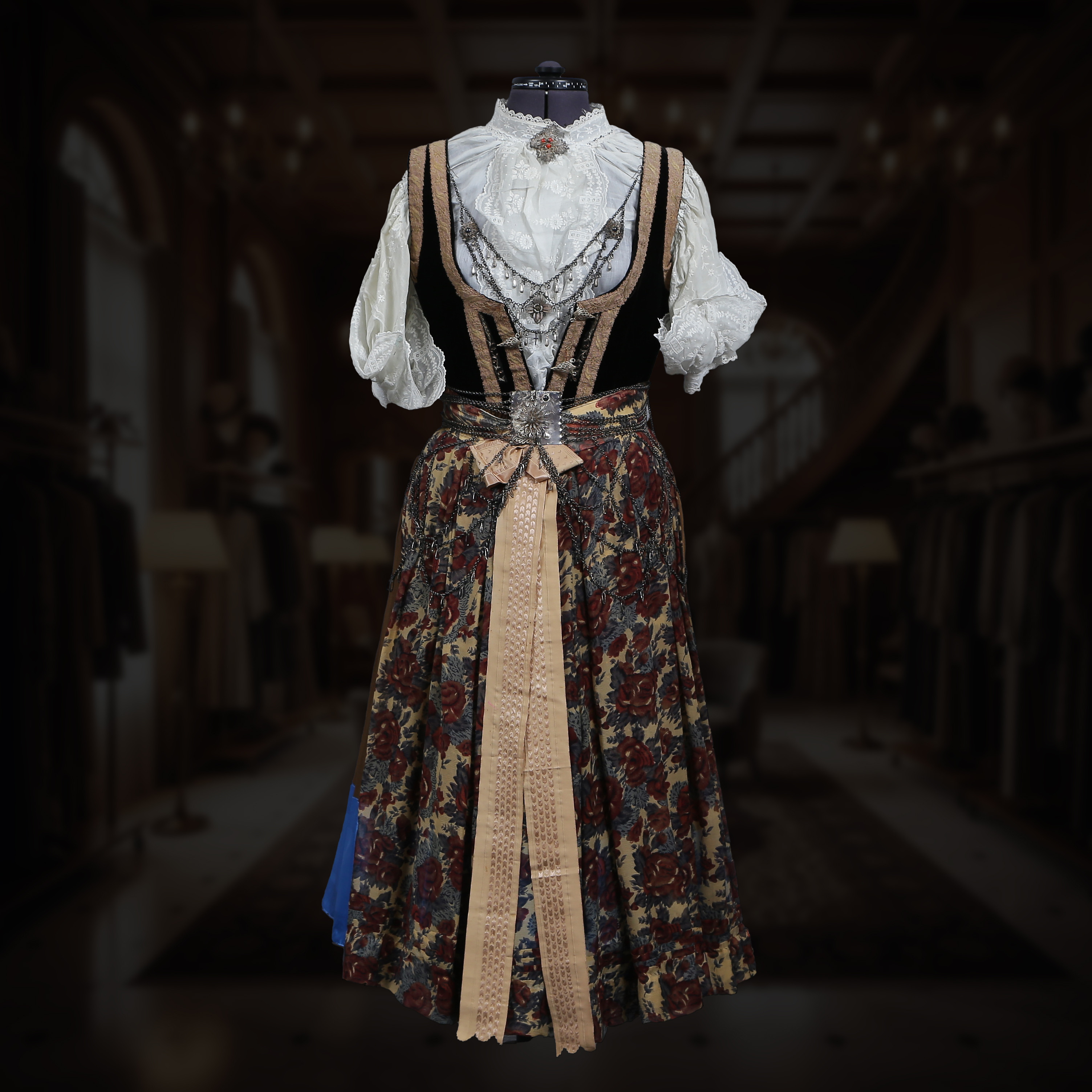 POLSK TRADITIONELL FOLKDRÄKT, CIESZYN SÖDRA POLEN, 1900-TAL.