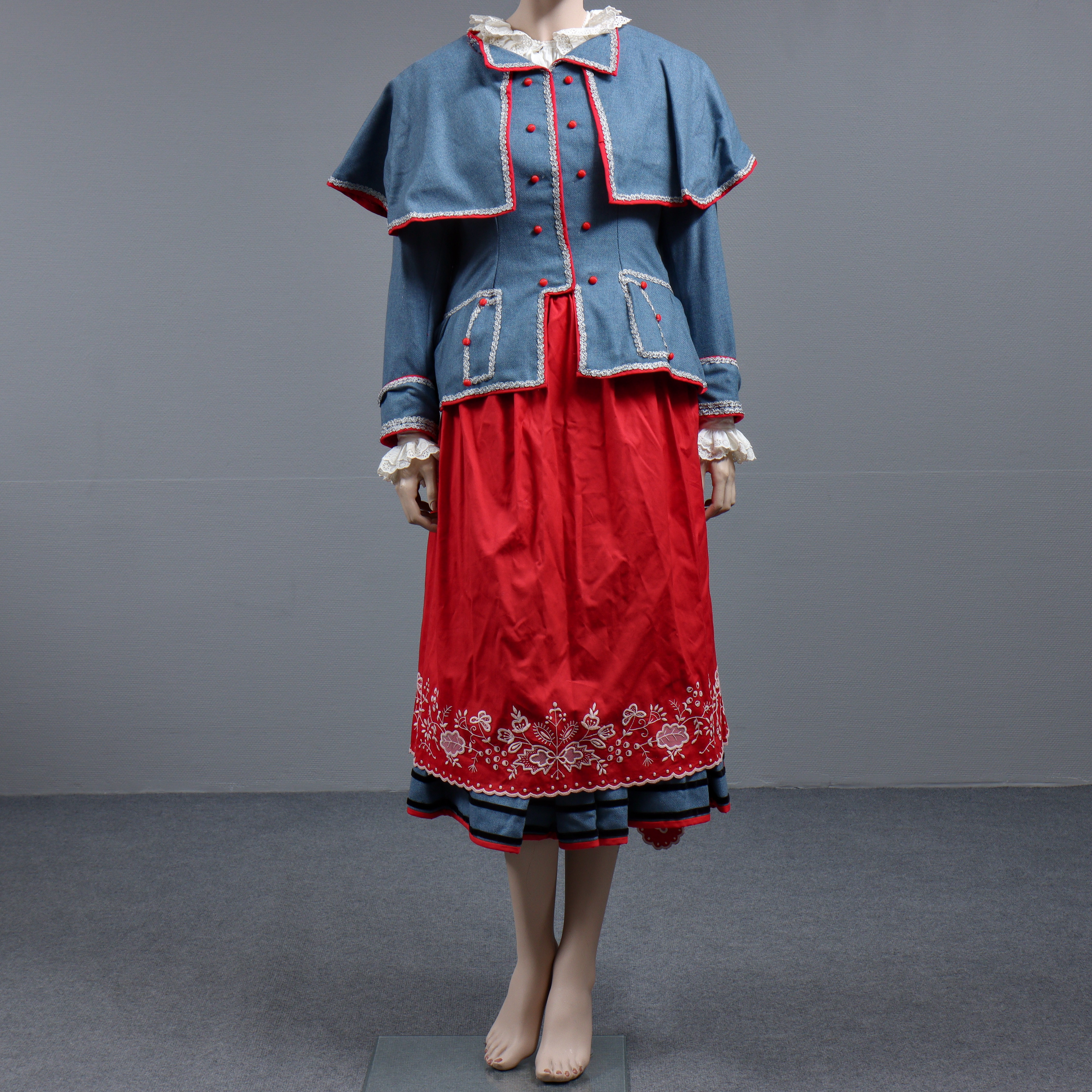 TRADITIONELL FOLKDRÄKT, KUJAWY, POLEN, 1900-TAL.