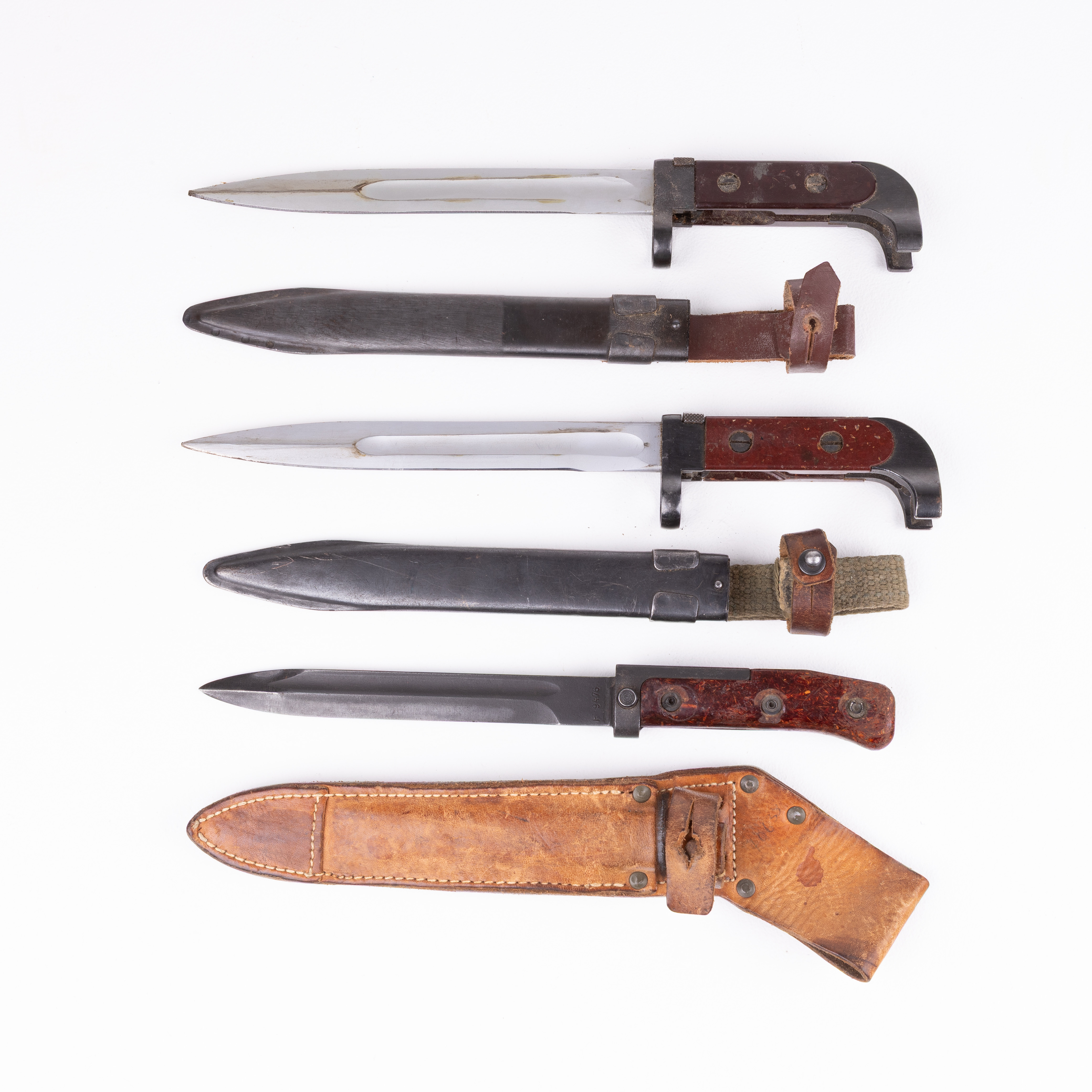 BAJONETTER, 3 st, AK-47, VZ-58, Sovjet, 1900-tal.