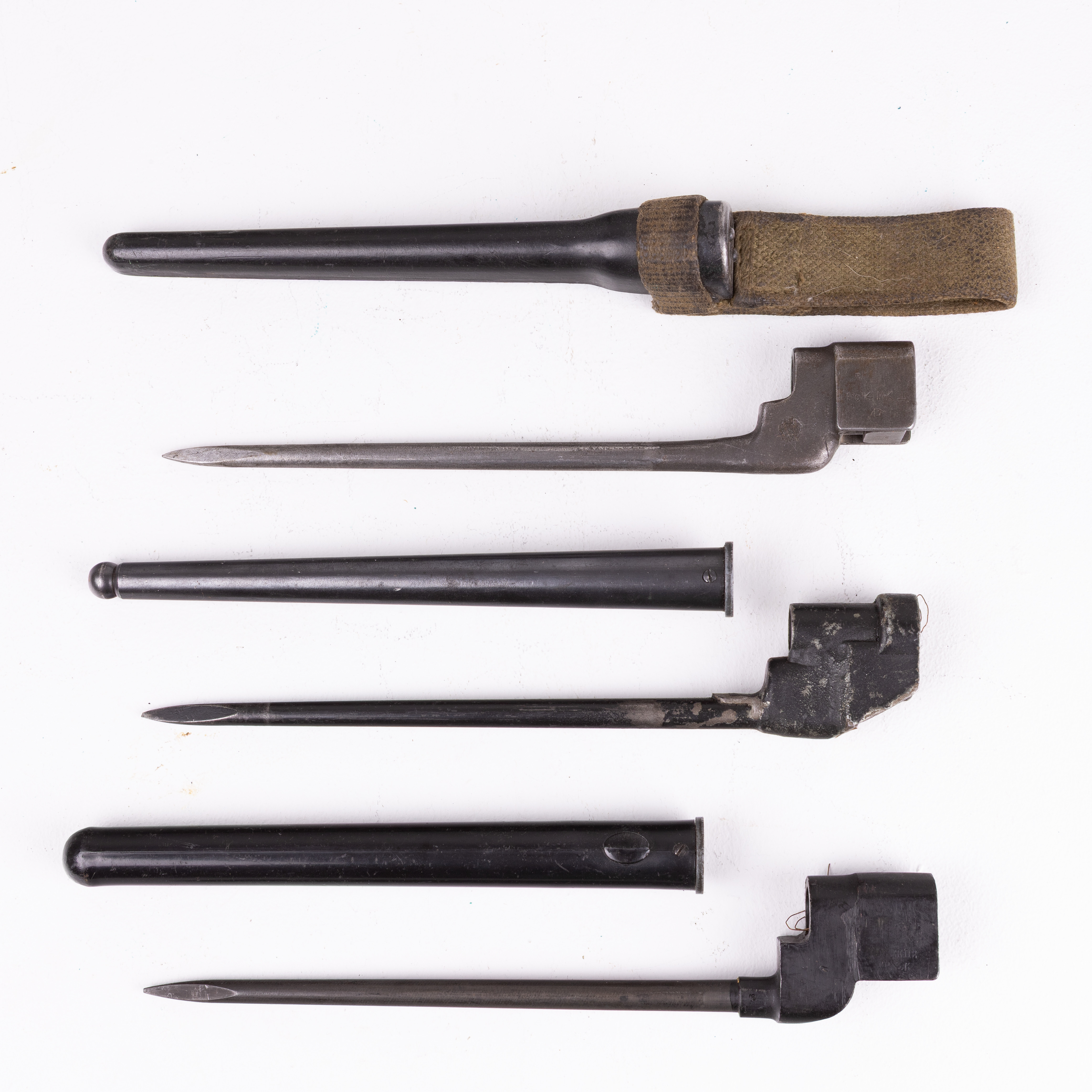 BAJONETTER, 3st, nr 4 Mark II-III, England, WW2.